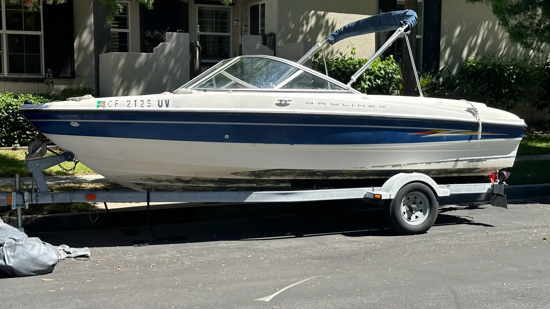 18' Bowrider Runabout - Port Canaveral, Indian River, Sebastian Inlet.