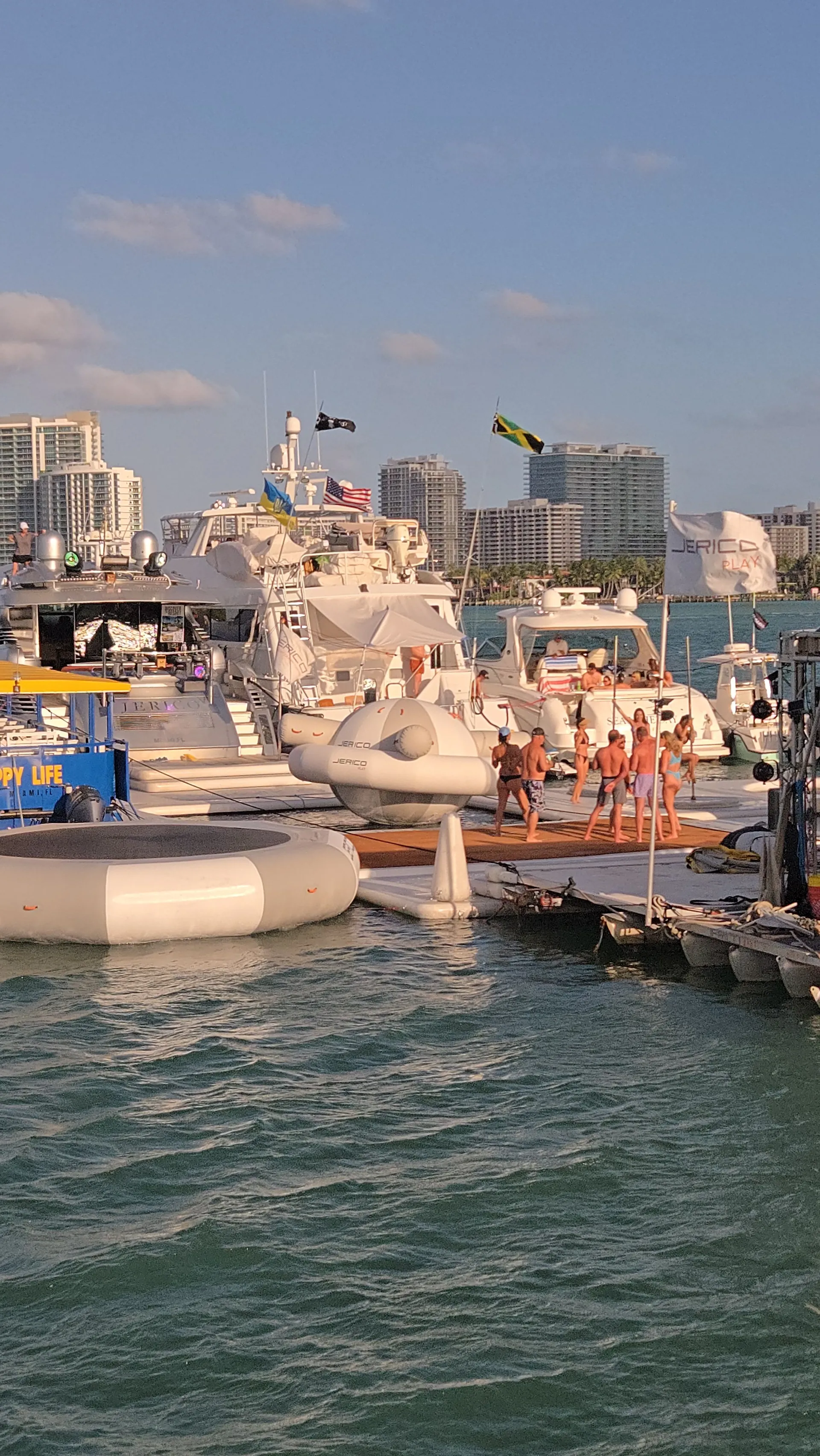 Vista Mar Miami Tour