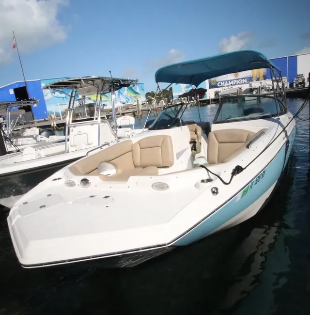 Rent a NAUTICSTAR BOATS deck boat in Tavernier, FL near me