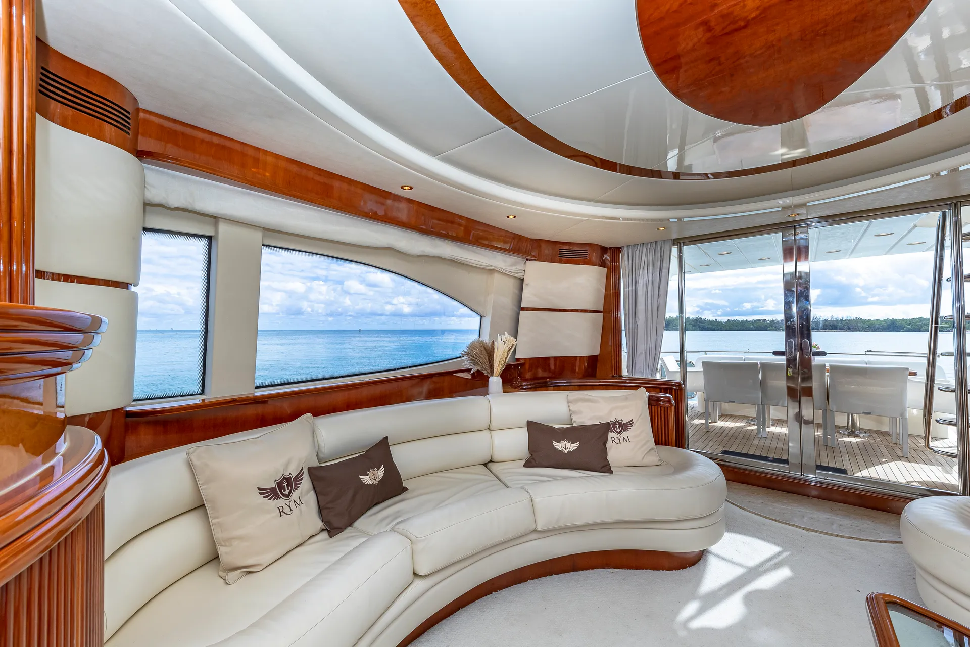 Hilton Head LUXURY Yacht Cruise