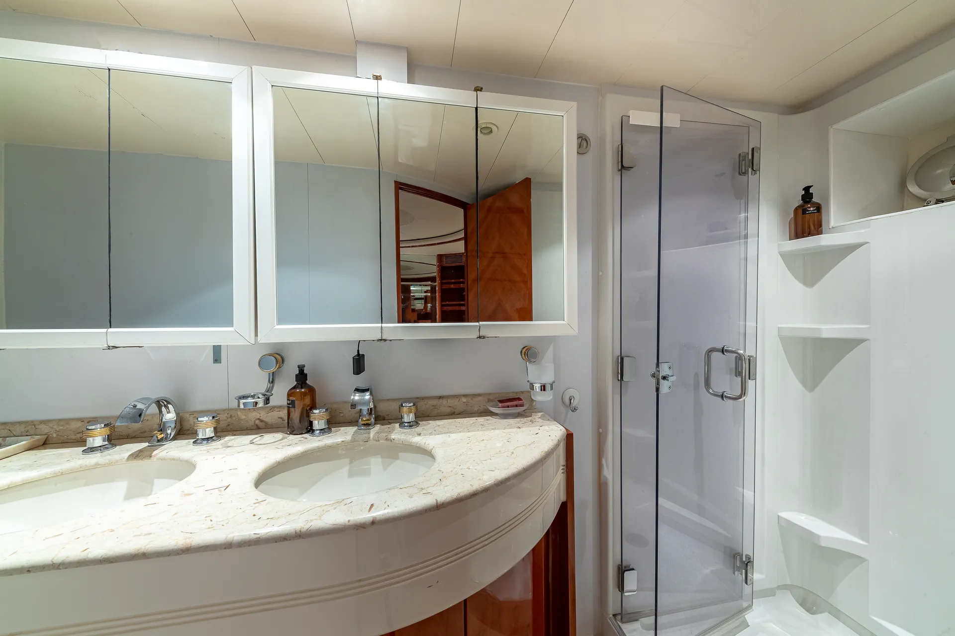 Hilton Head LUXURY Yacht Cruise