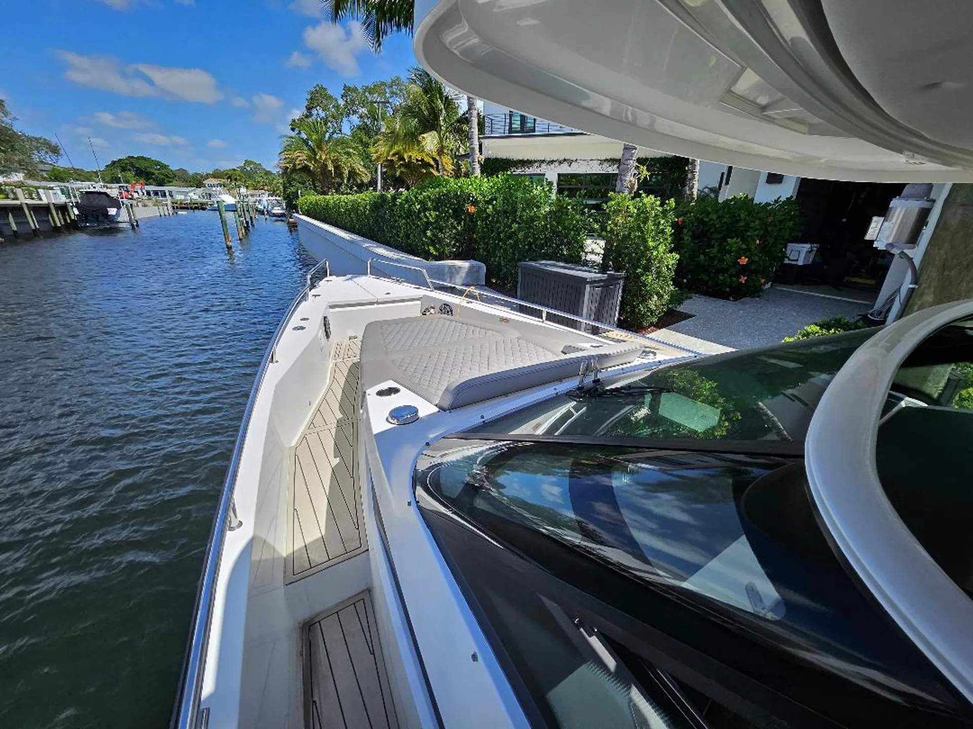 Axopar 37 Suntop in North Palm Beach, FL — photo 5