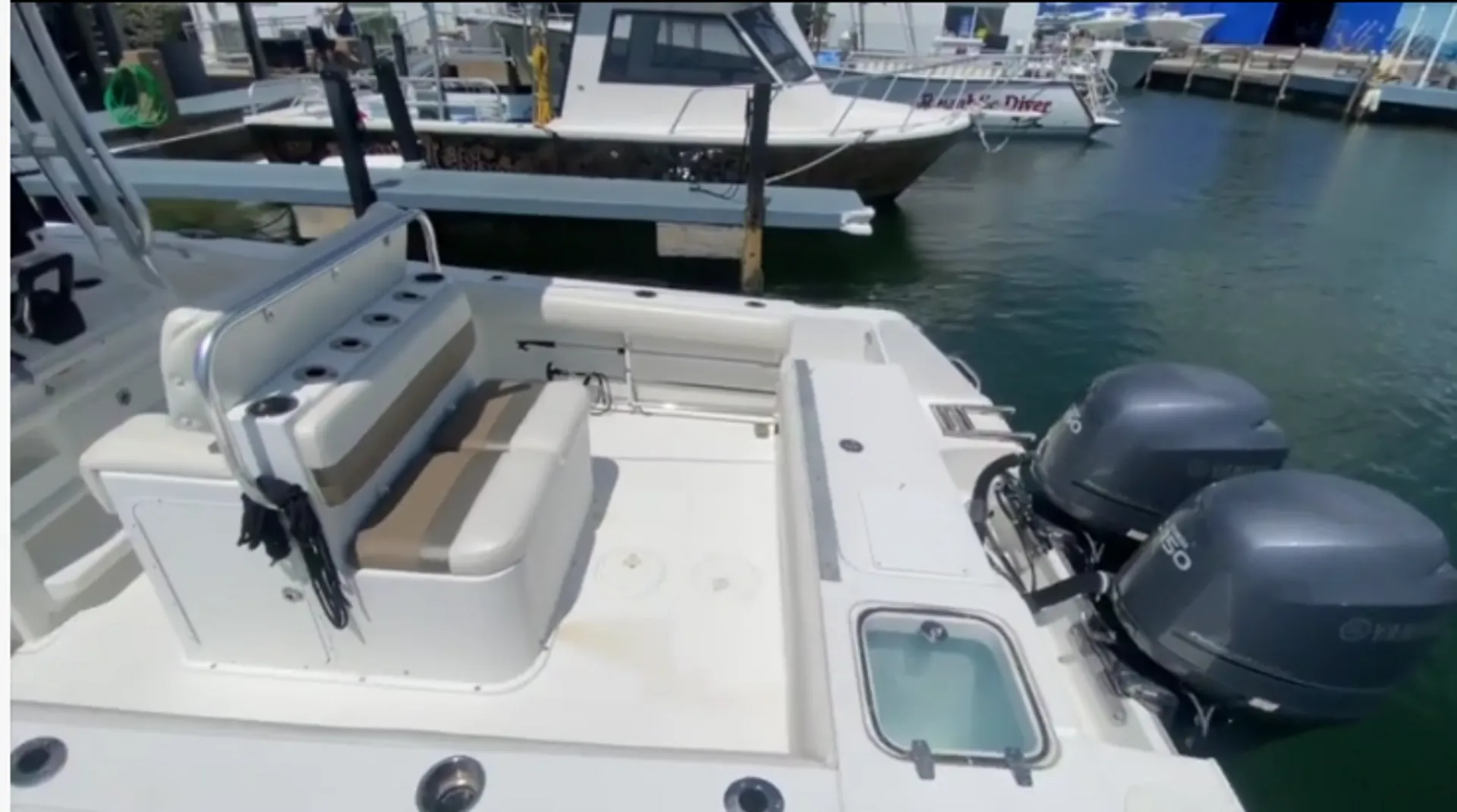 SEA HUNT BOATS GAMEFISH 27 in Tavernier, FL — photo 5