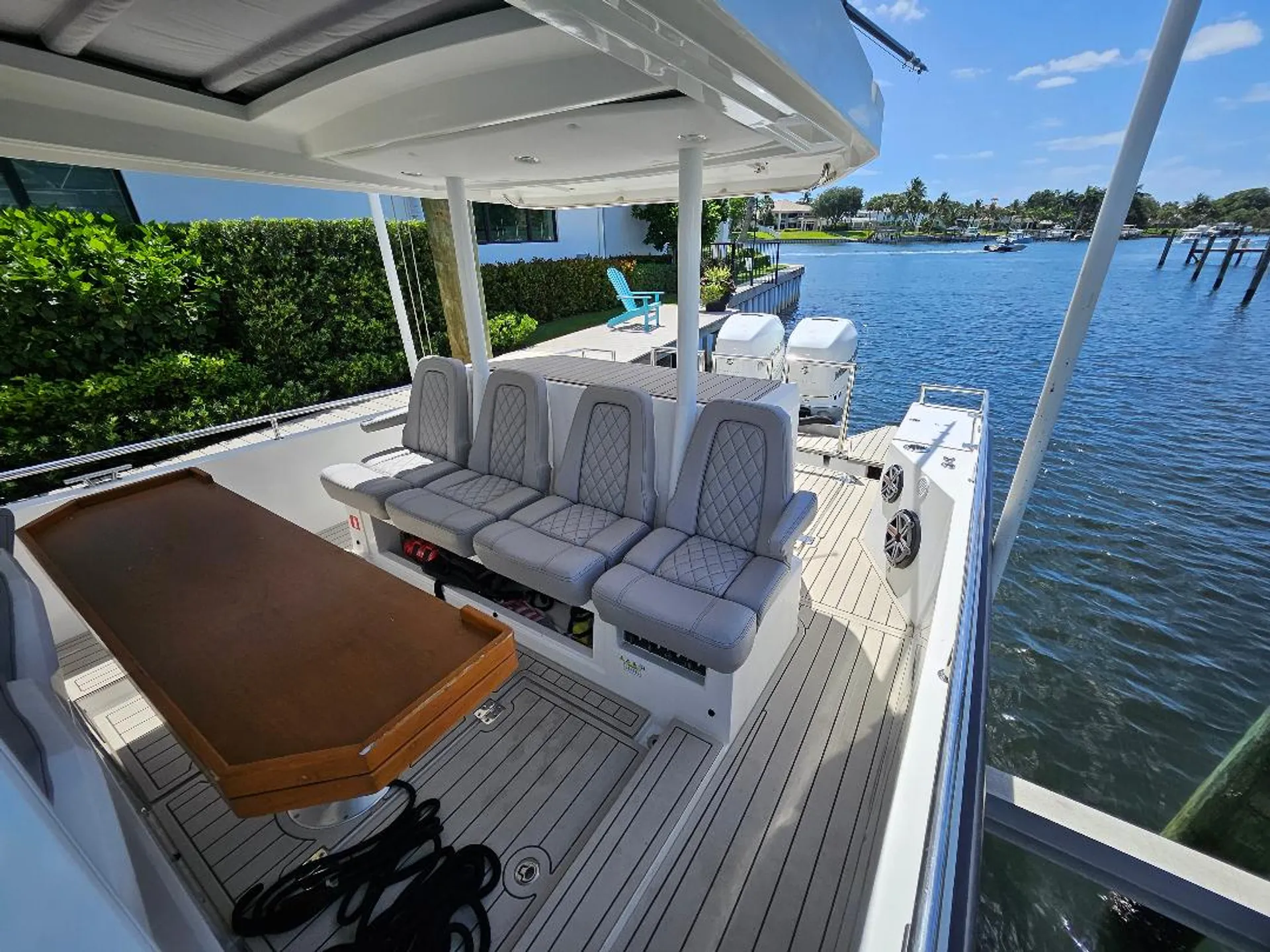 Axopar 37 Suntop in North Palm Beach, FL — photo 3