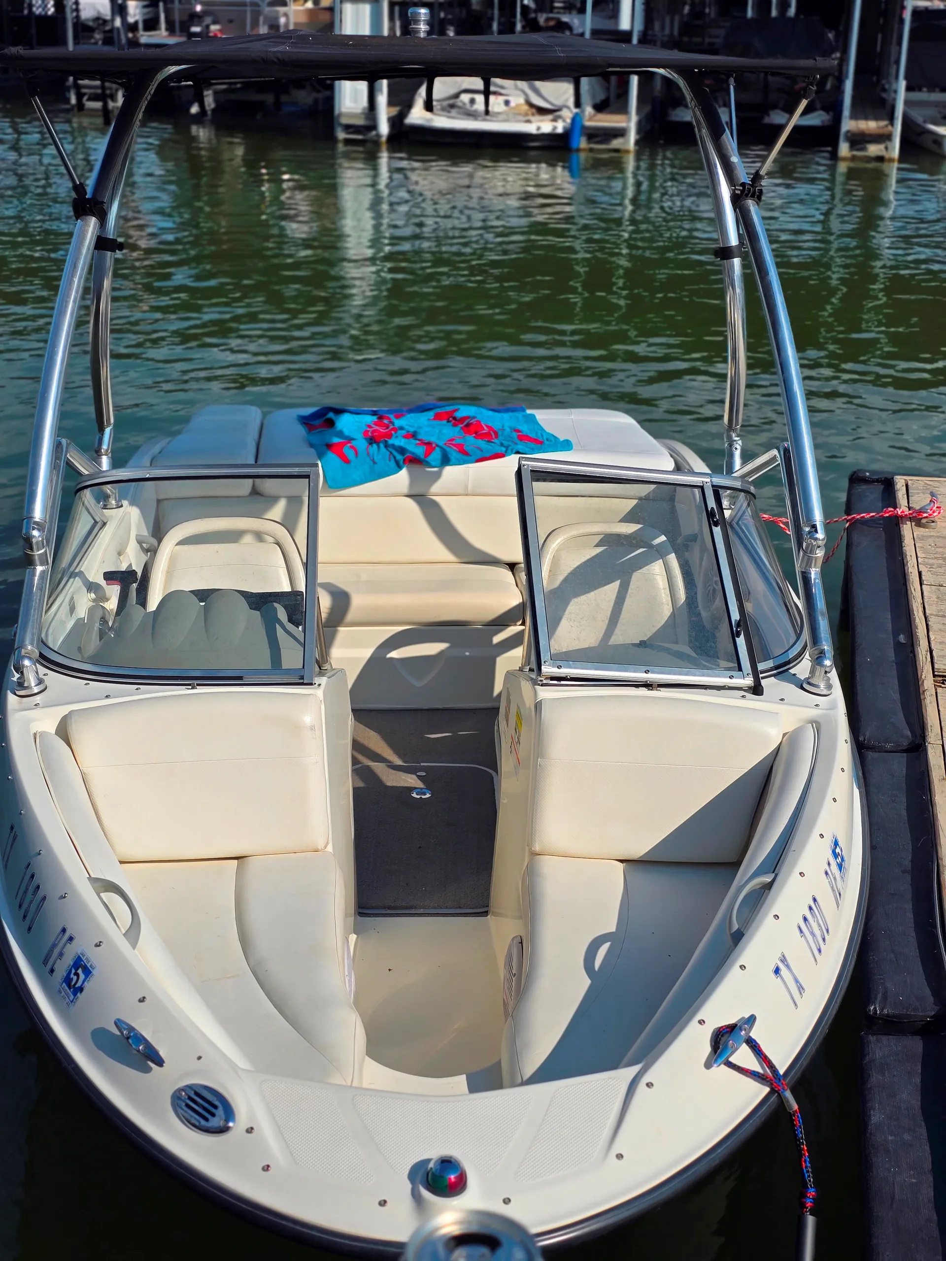 BAYLINER 185 BR  in Grand Prairie, TX — photo 2