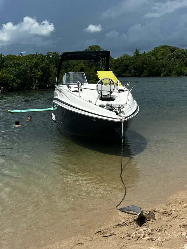 Rent a Regal cruiser in Fort Lauderdale, FL near me