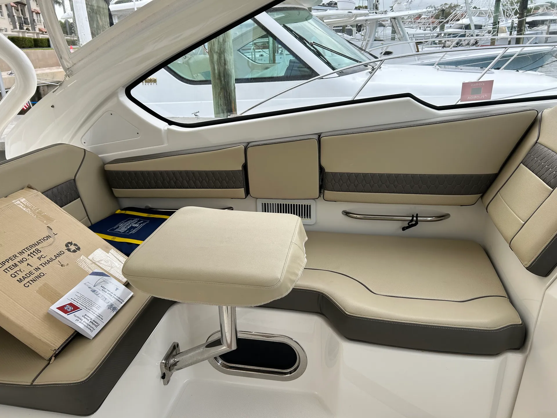 38ft Cruise ICW, Peanut isle.,Palm Beach. Capt fee Incl. in list price