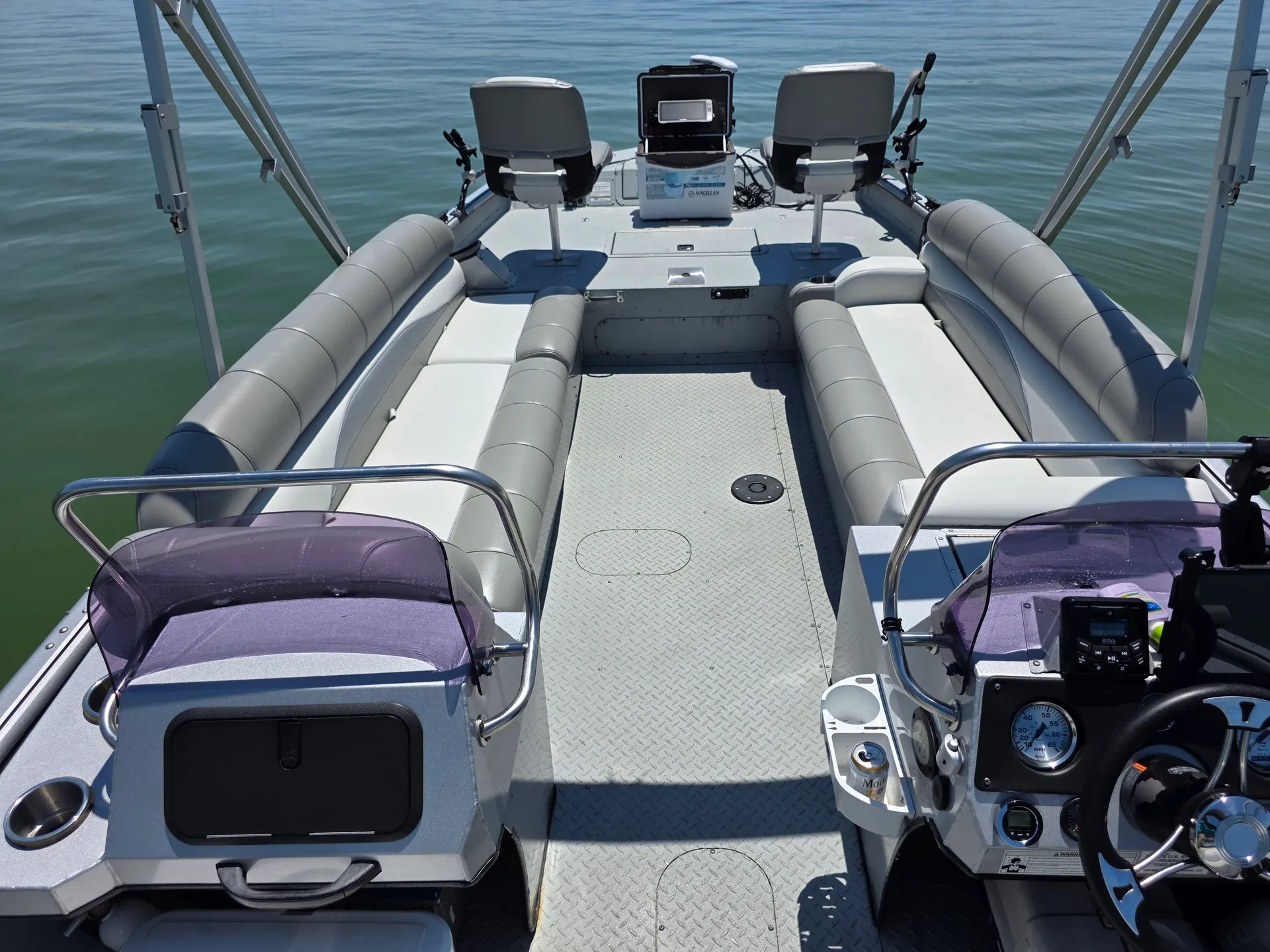 SeaArk BigEasy on lake Lewisville or Grapevine,**FREE FLOATING MAT!!**