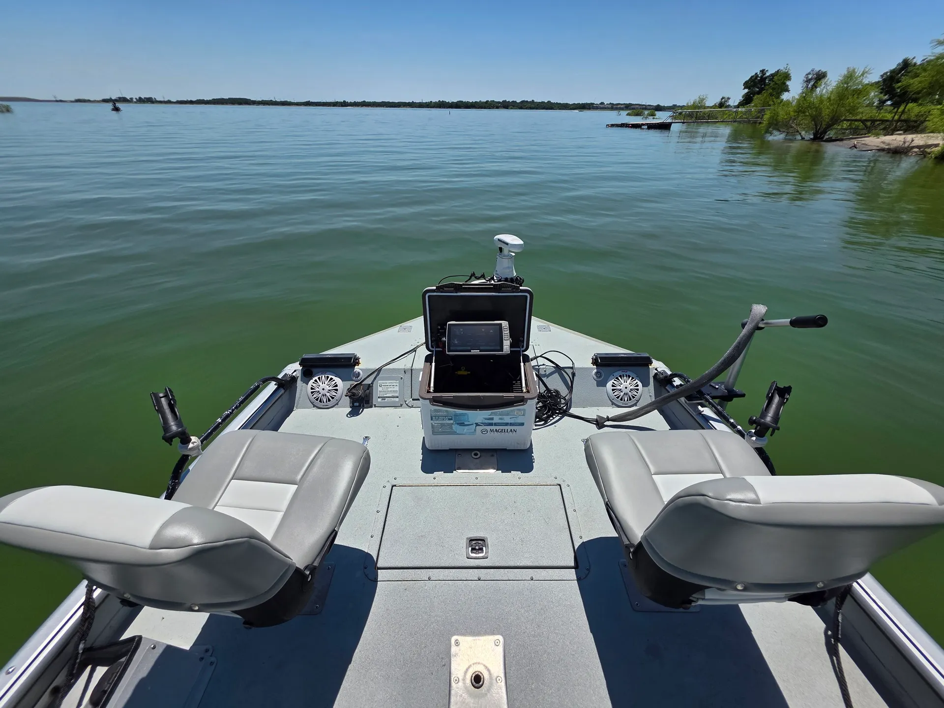 SeaArk BigEasy on lake Lewisville or Grapevine,**FREE FLOATING MAT!!**