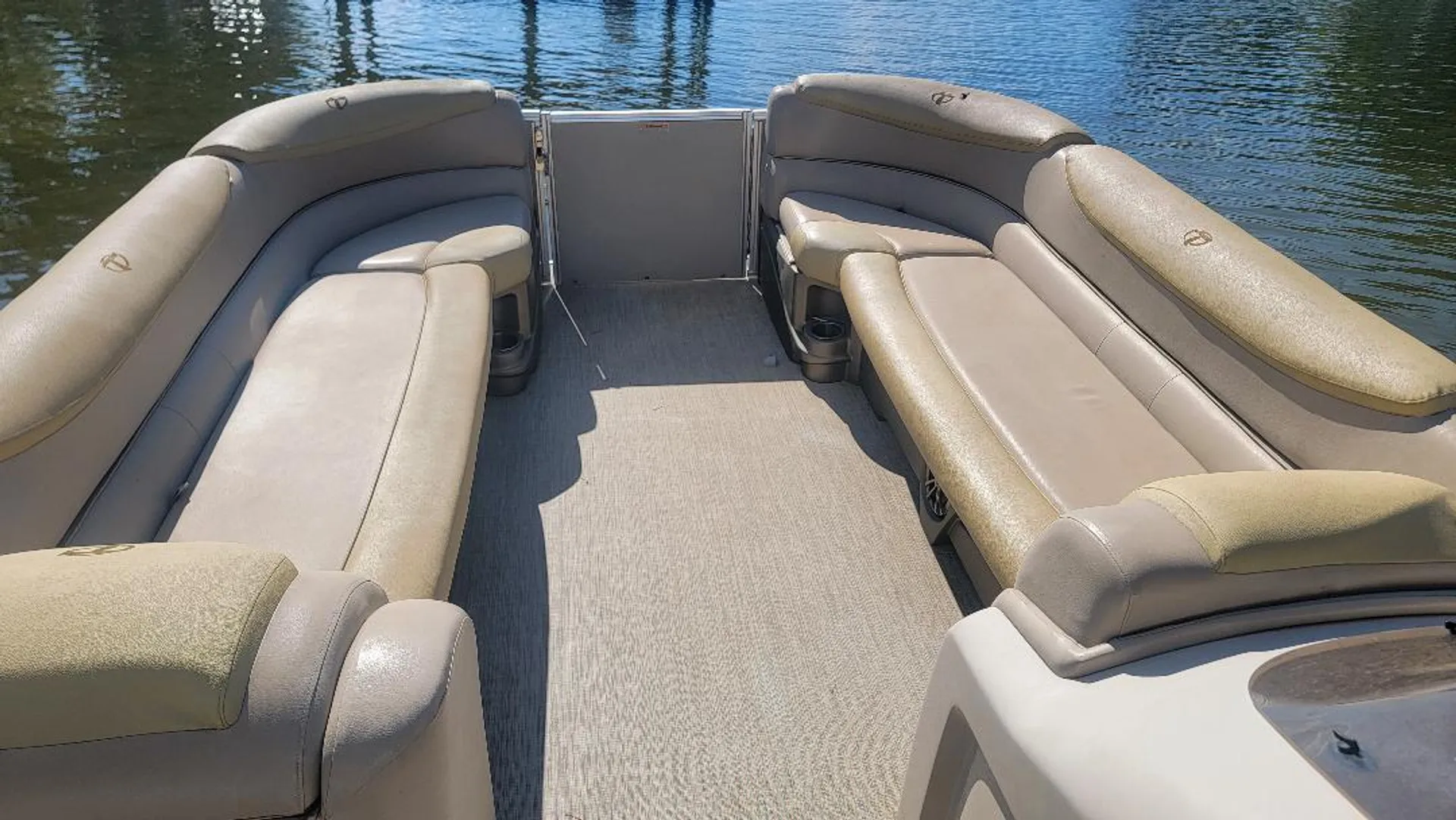 Thrill & Chill on Lake Norman! Tahoe Cascade 25 ft Double Decker with 