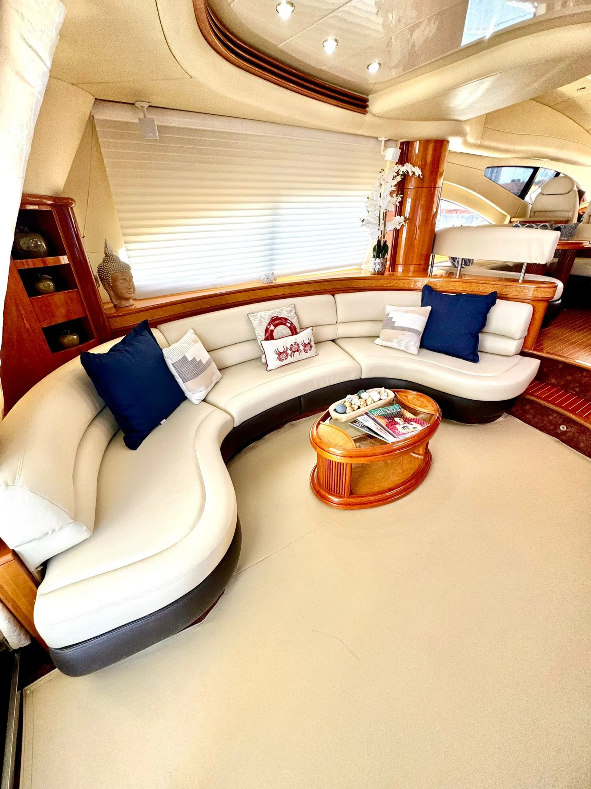      💥2 FREE JETSKI💥 Luxurious 70ft Azimut available in Miami💥 