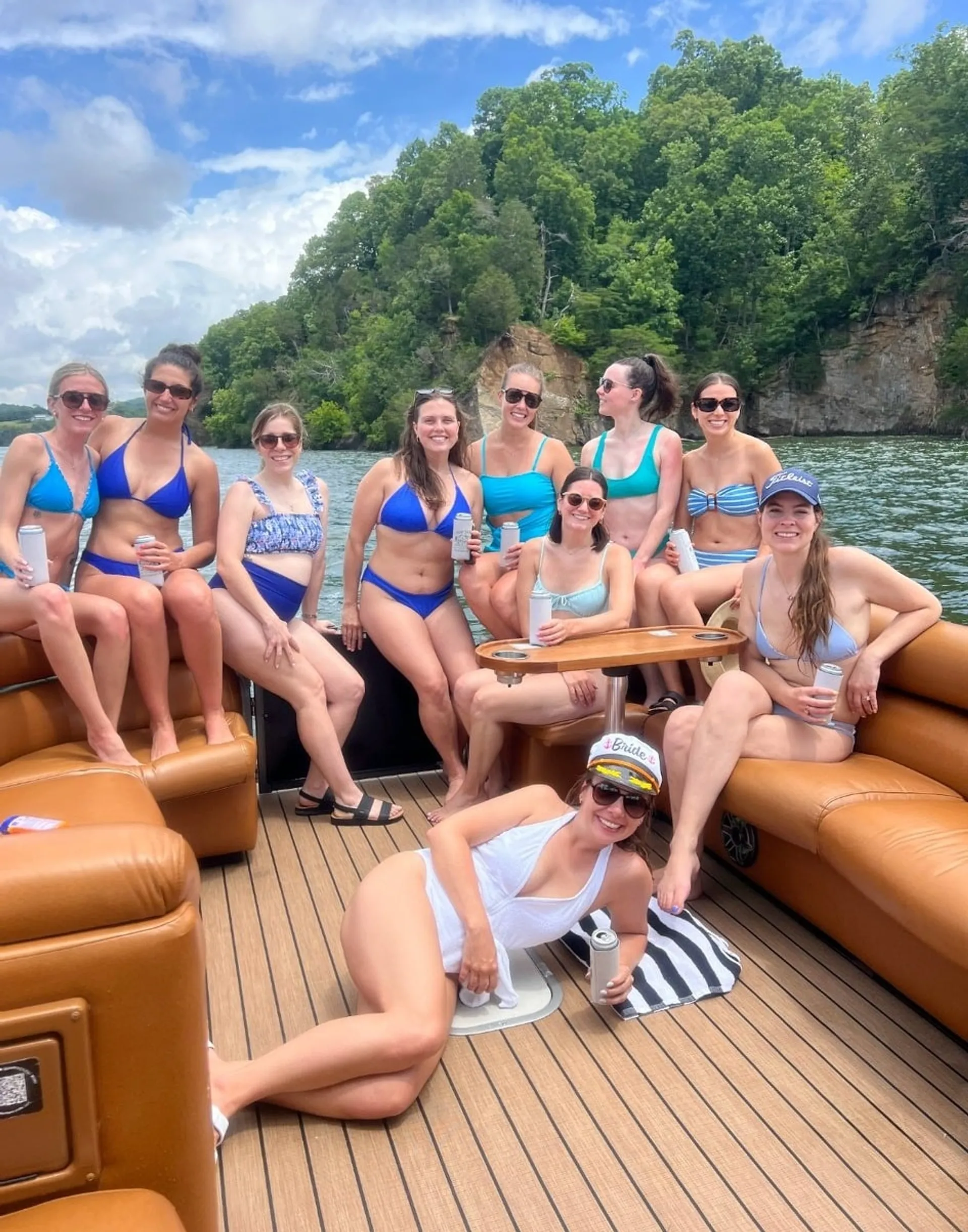 Lakeside Paradise Escape