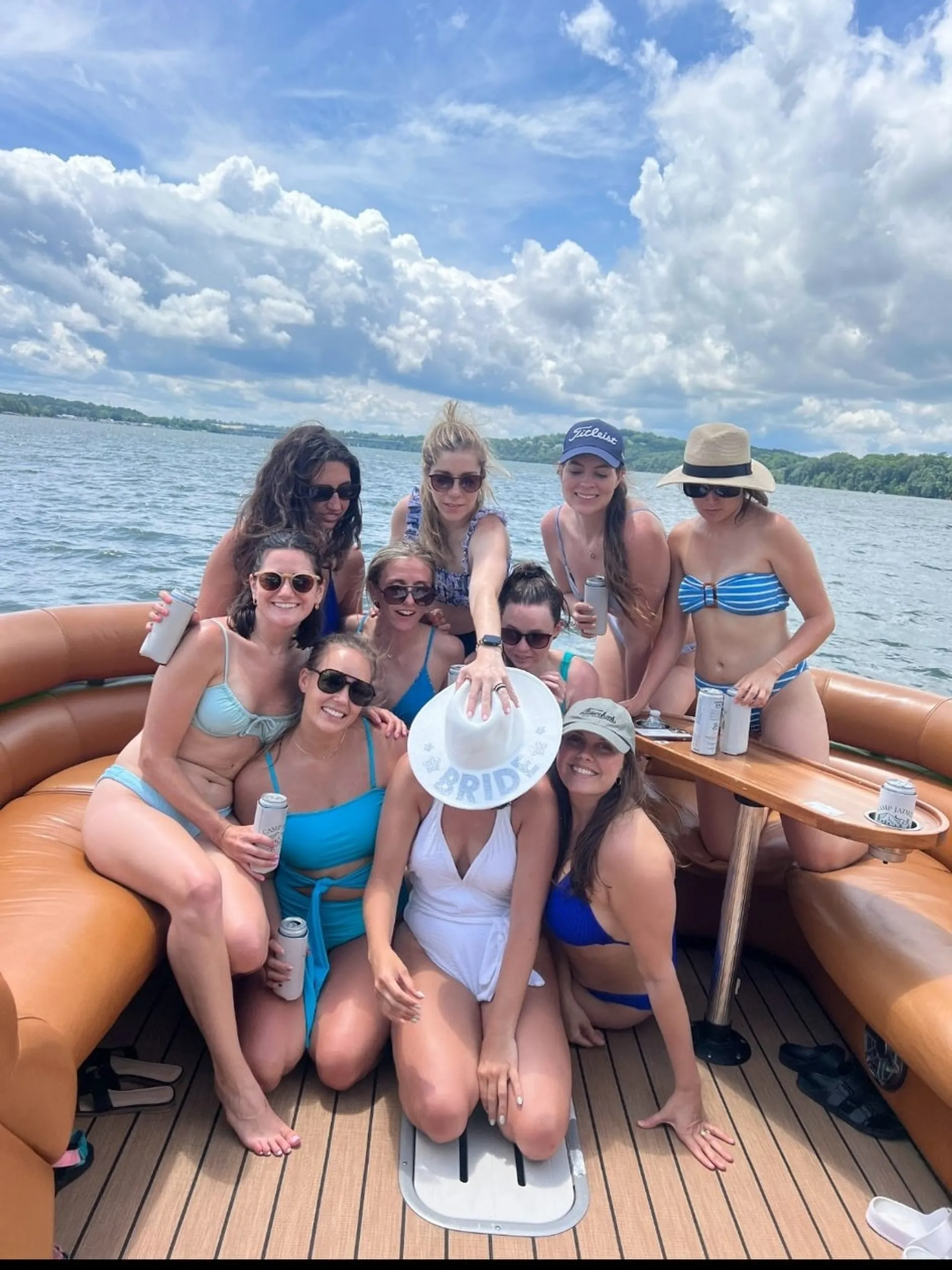 Lakeside Paradise Escape