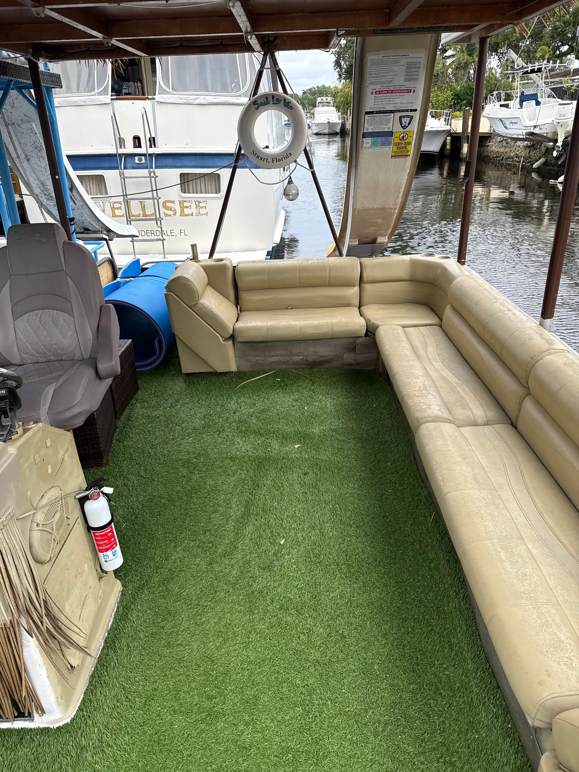 SOLID POWERBOATS SOLID 26  in Fort Lauderdale, FL — photo 8