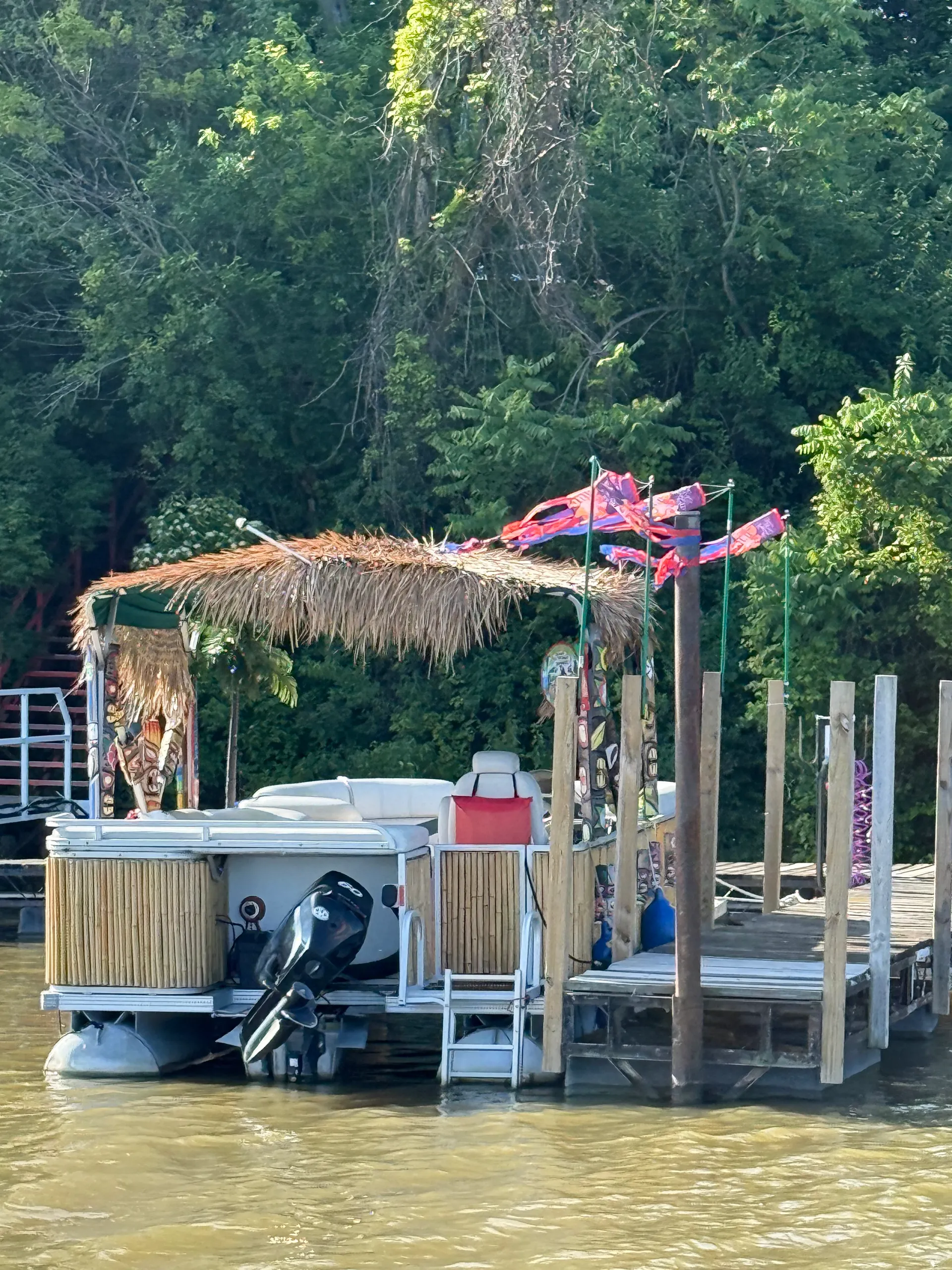 CREST PONTOONS 22 CREST II in Toledo, OH — photo 5