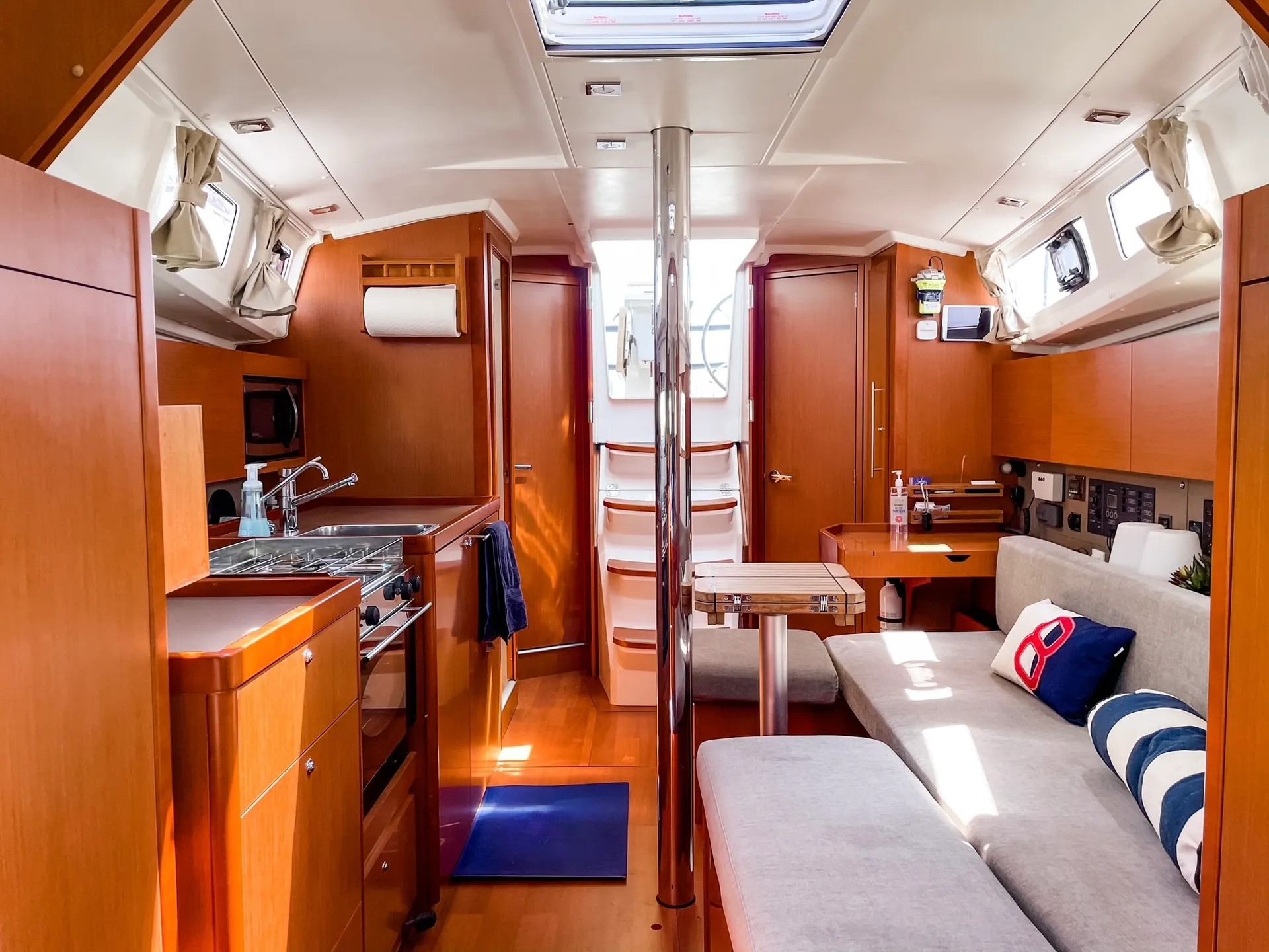 Luxury with transparent pricing - read our 5-star reviews!