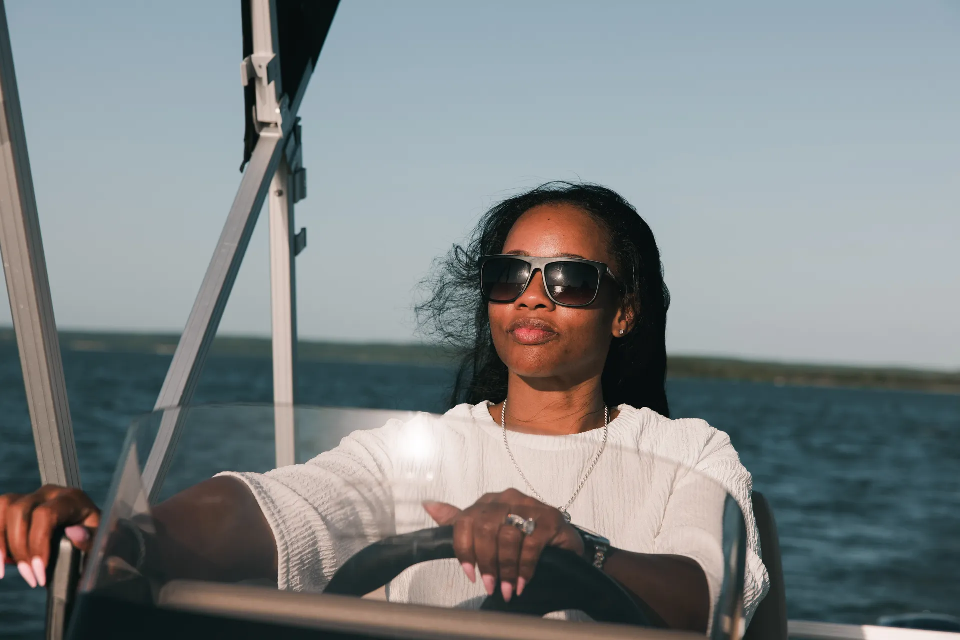 2025 PARTY BARGE® 16 DLX – Ultimate Fun at Joe Pool Lake