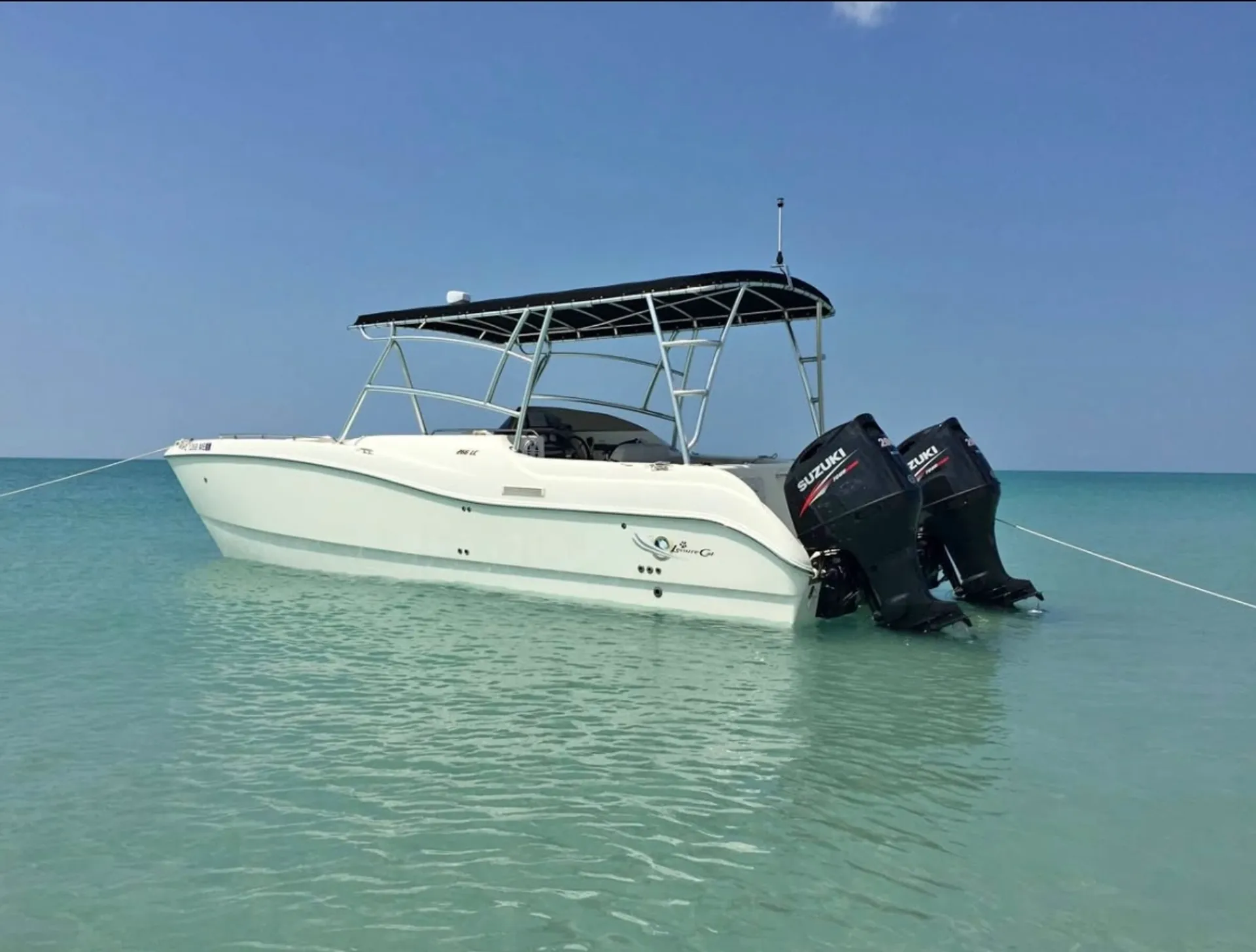 WORLD CAT BOATS 266SF in Miami, FL — photo 9