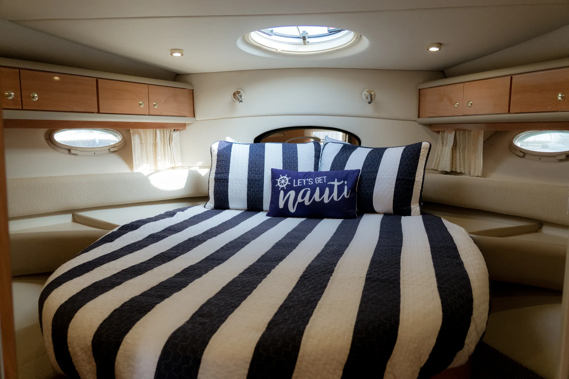 Private 44' Yacht - Conquer the Waves with Poseidon Chicago Charters!