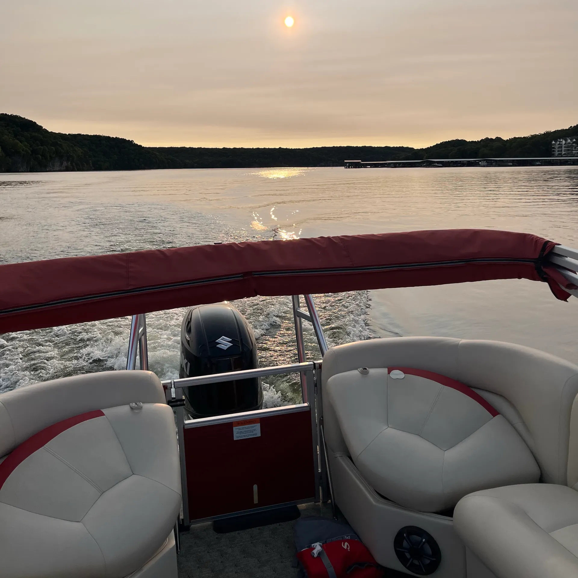 ***Captained 27ft Tritoon*** “Hydrotherapy”