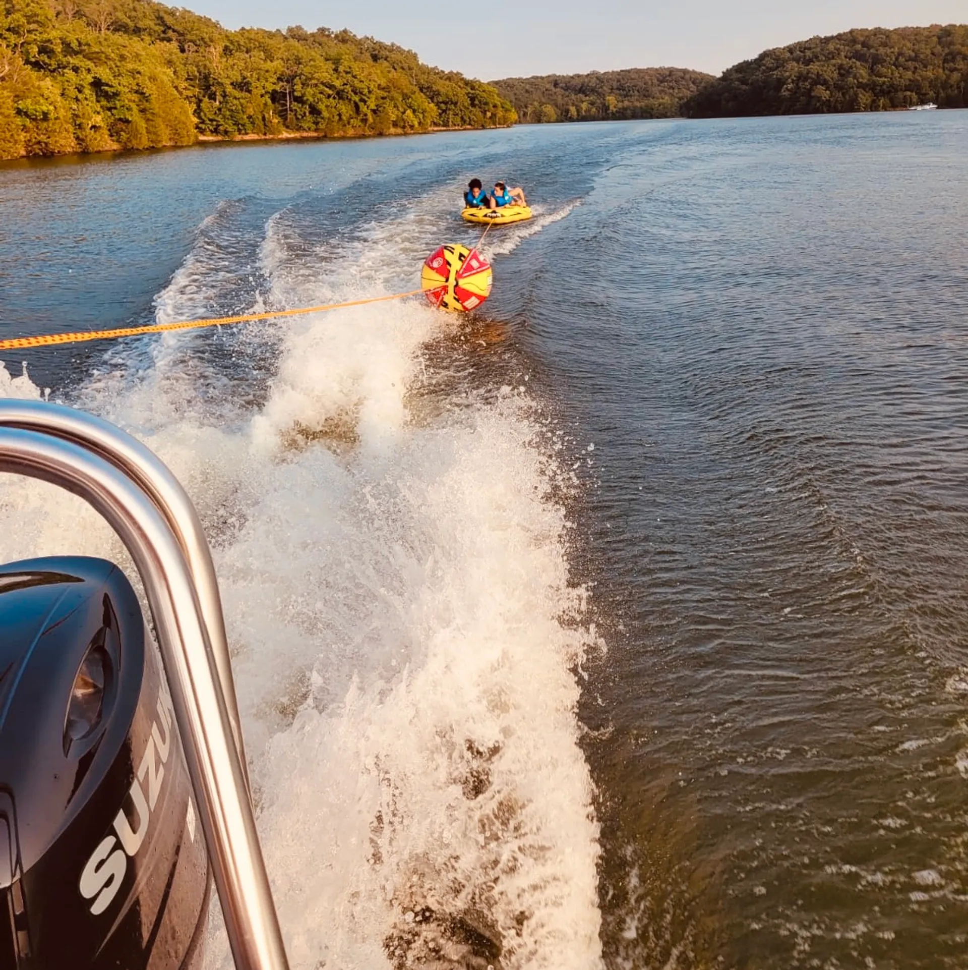 ***Captained 27ft Tritoon*** “Hydrotherapy”