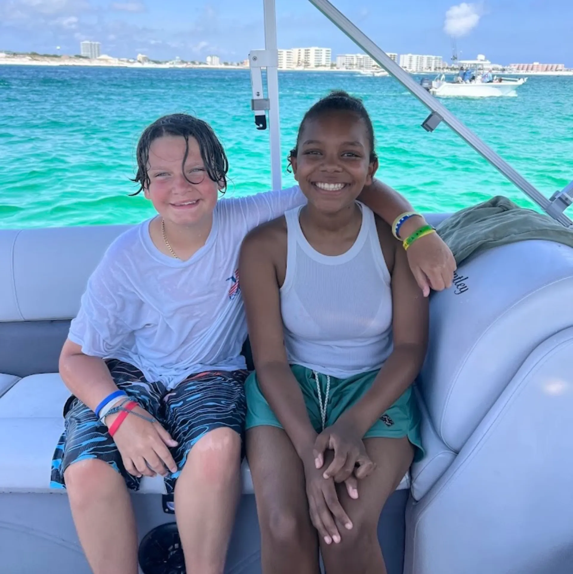 Crab Island 2024 Bentley Luxury Pontoon Boat, with 115HP motor! 