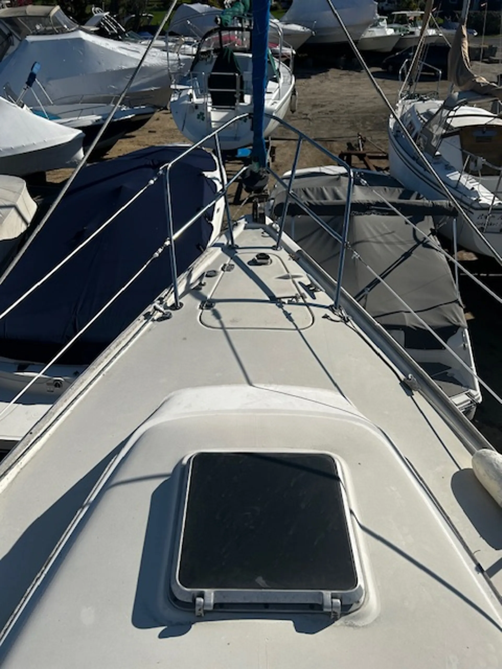 30’ sloop sail boat. 