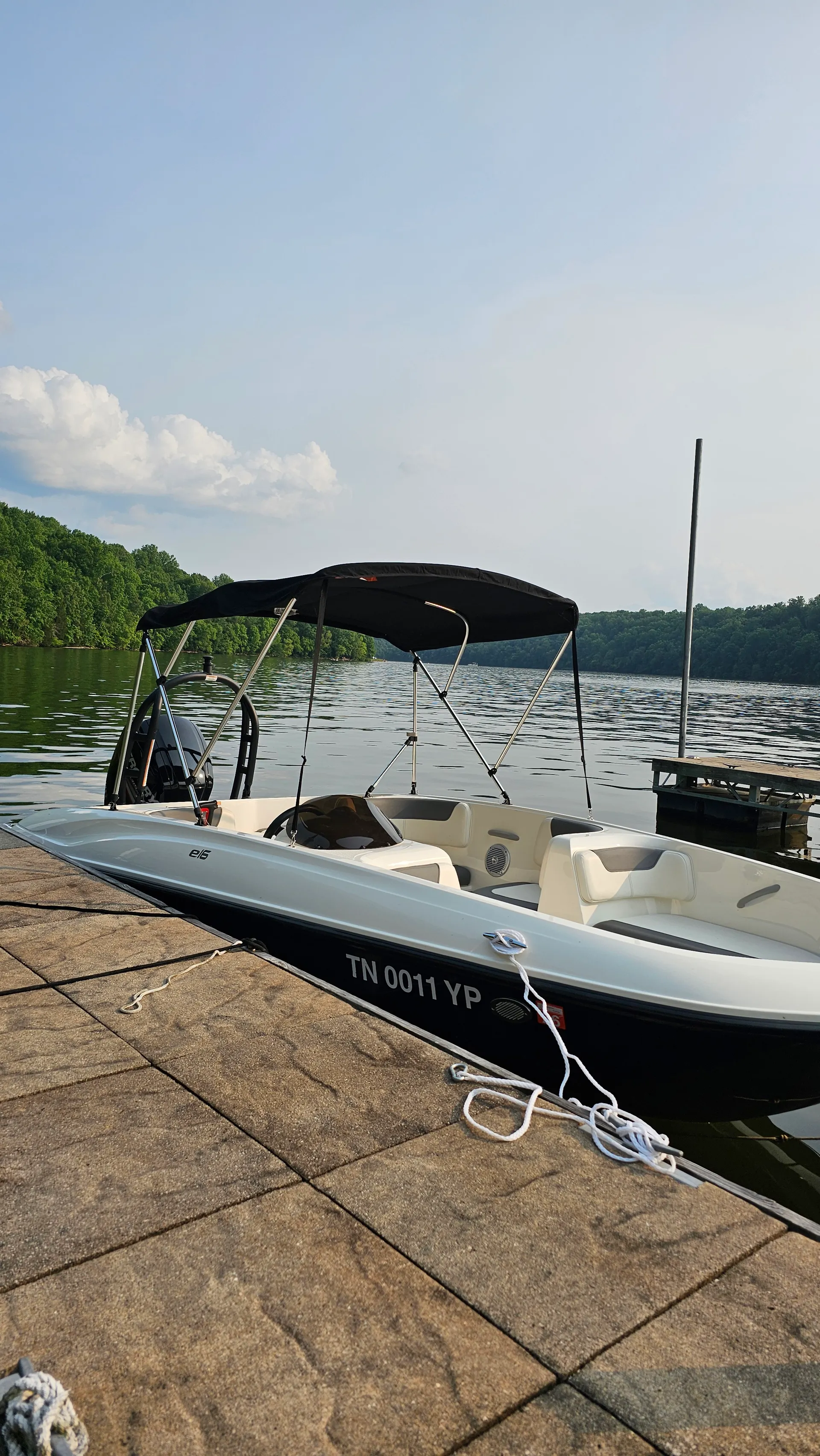 2017 Bayliner Element