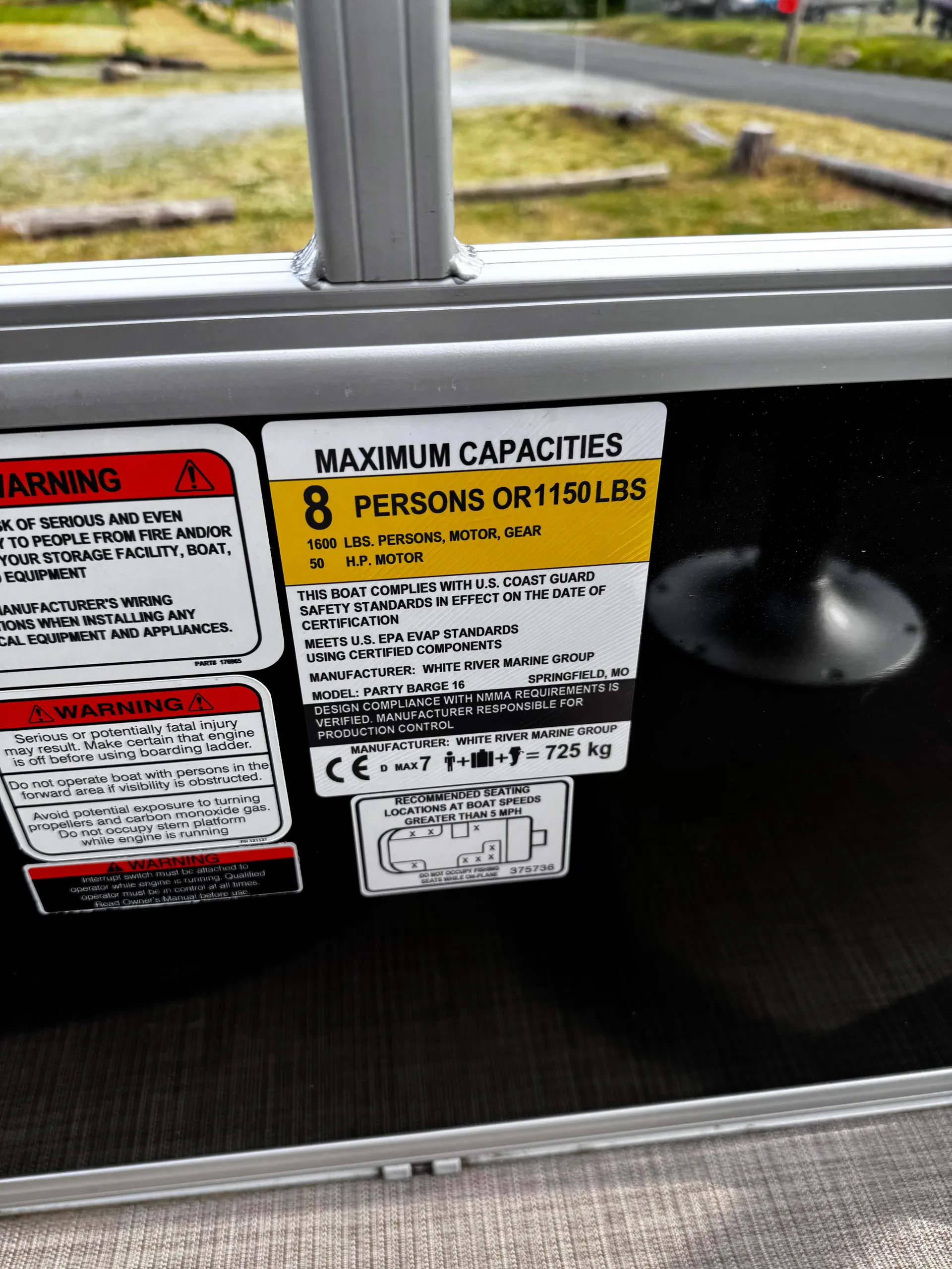 SWEET PONTOON FOR FRIENDS &amp; FAMILY