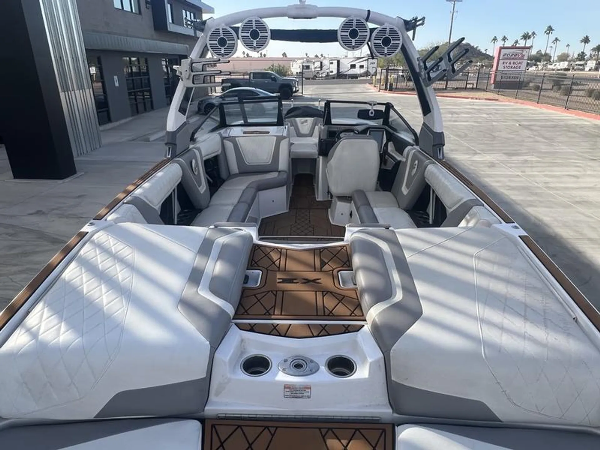 TIGE' BOATS 25ZX in Queen Creek, AZ — photo 2