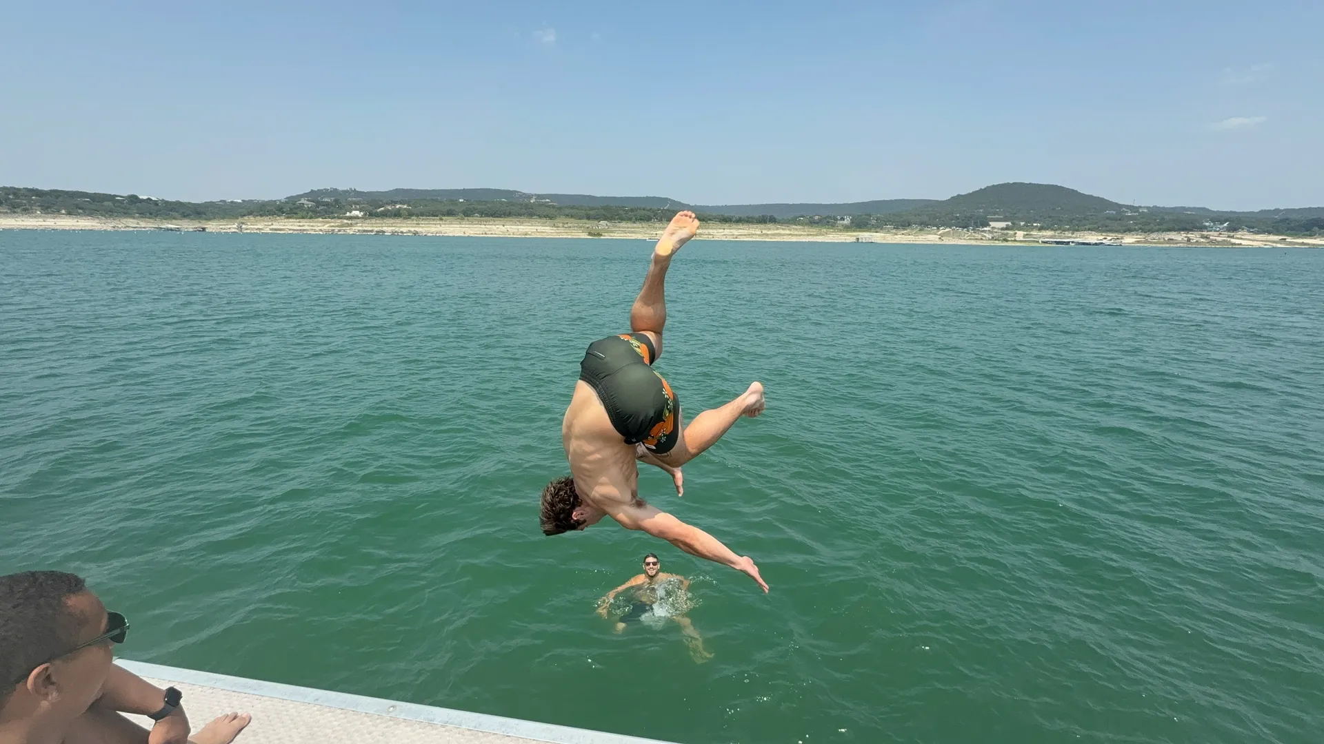 28FT Double Decker for 14 Passengers