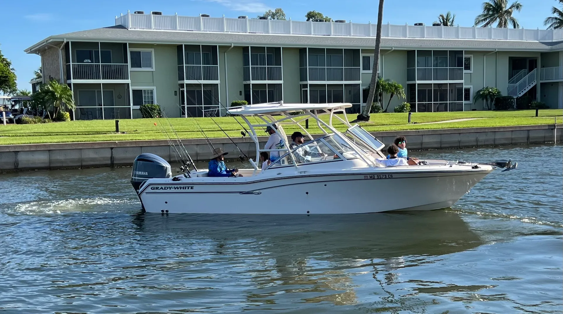 Explore the Gulf and Florida Bays on an Exceptional 25 Ft Grady-White 