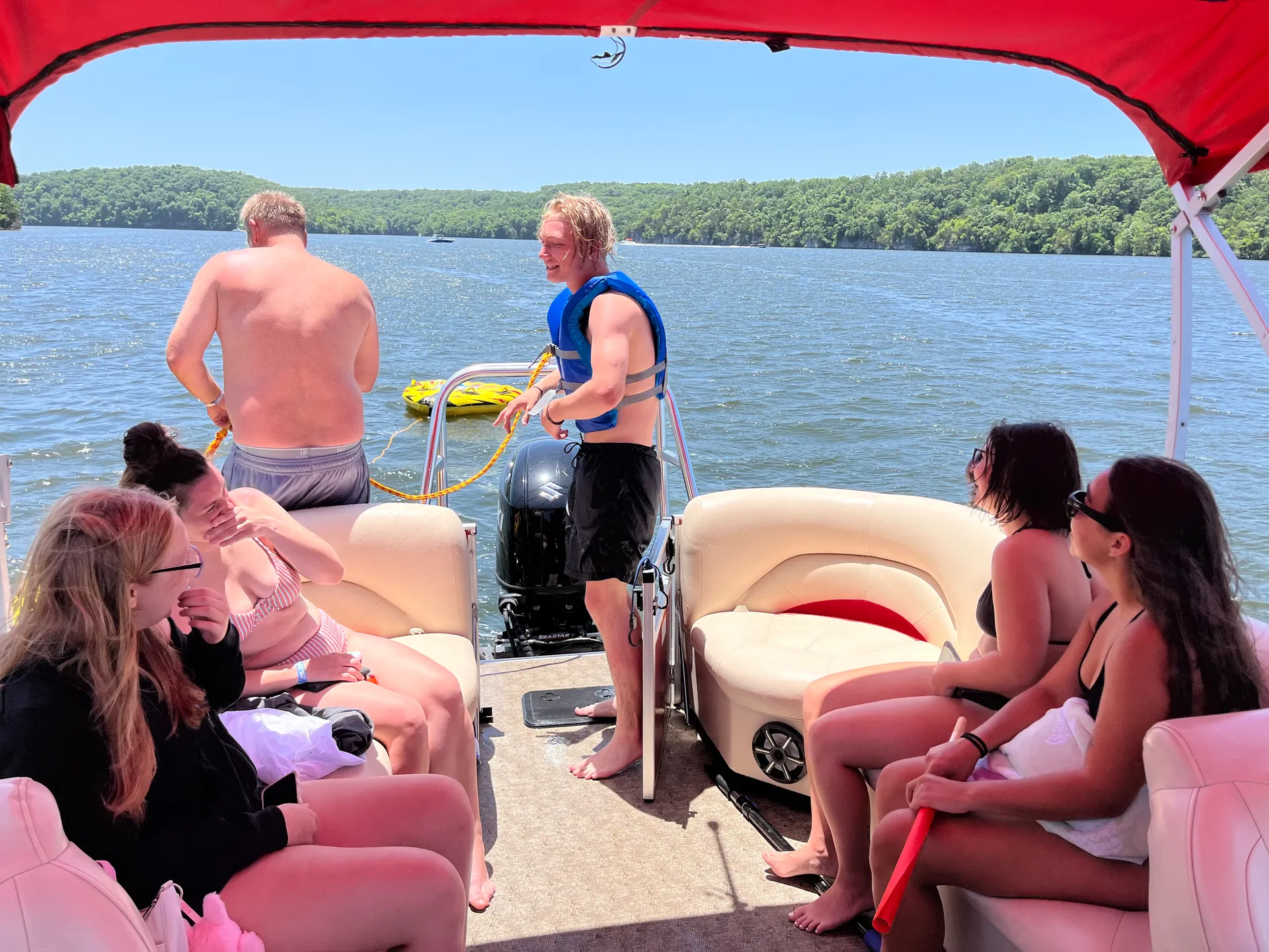 ***Captained 27ft Tritoon*** “Hydrotherapy”