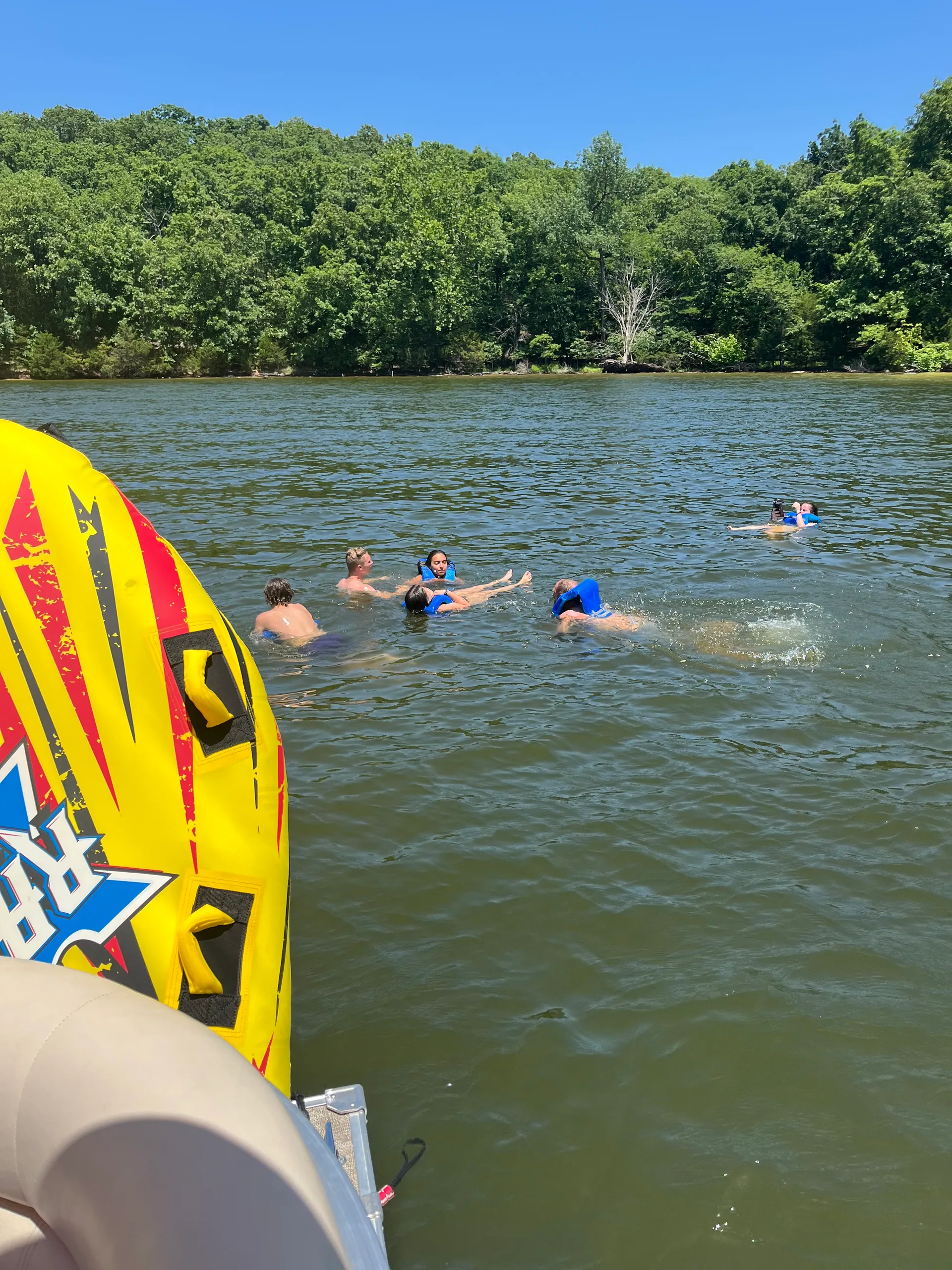 ***Captained 27ft Tritoon*** “Hydrotherapy”