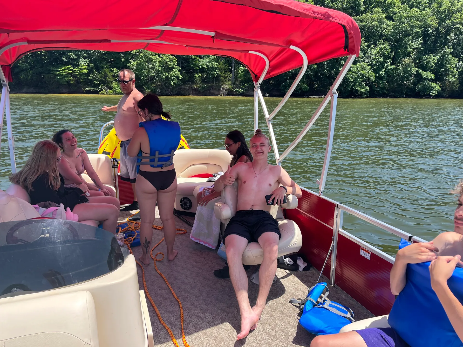 ***Captained 27ft Tritoon*** “Hydrotherapy”