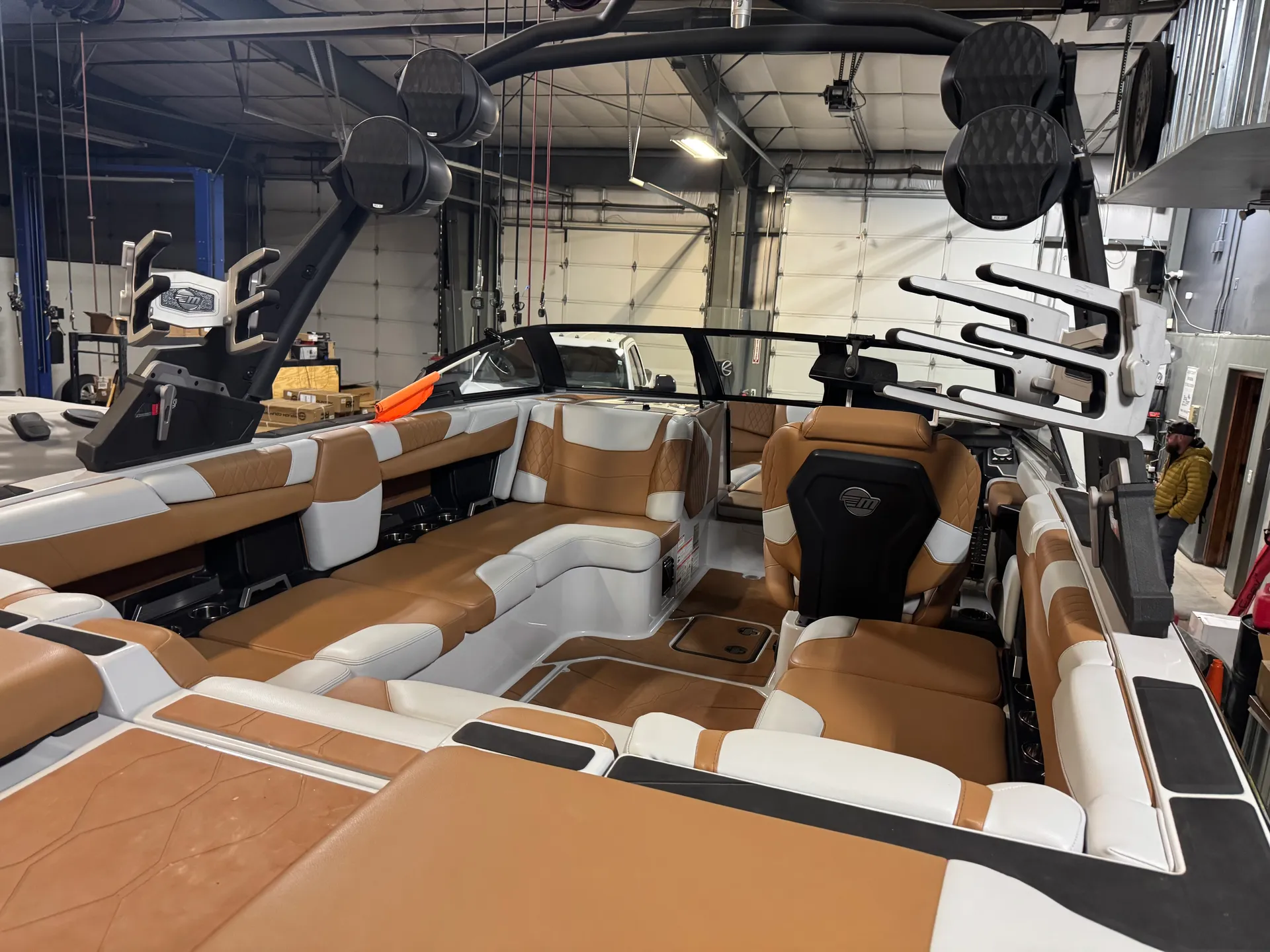 MALIBU BOATS M220 in West Jordan, UT — photo 5