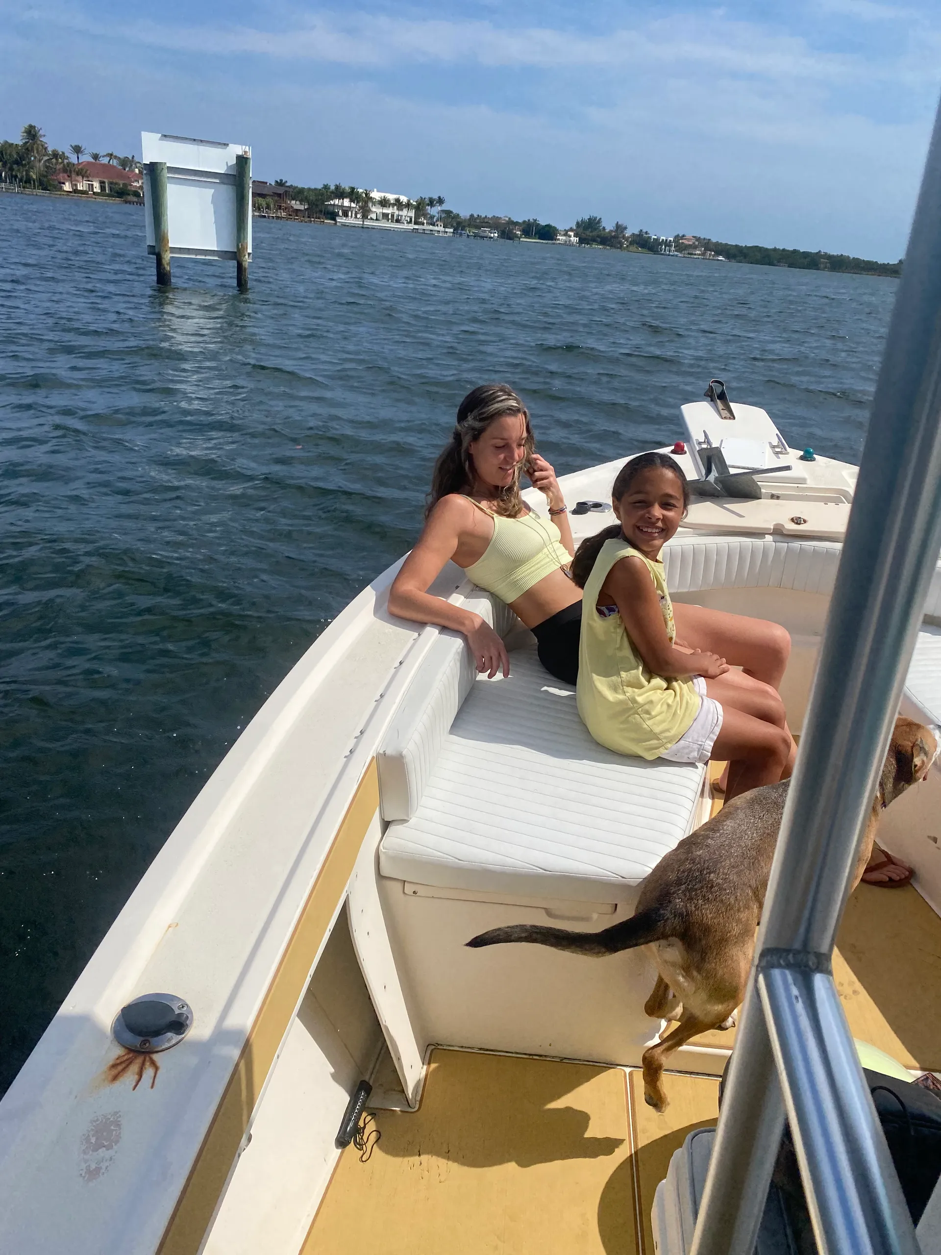 PARKER MARINE 25' SPORT in Lantana, FL — photo 3