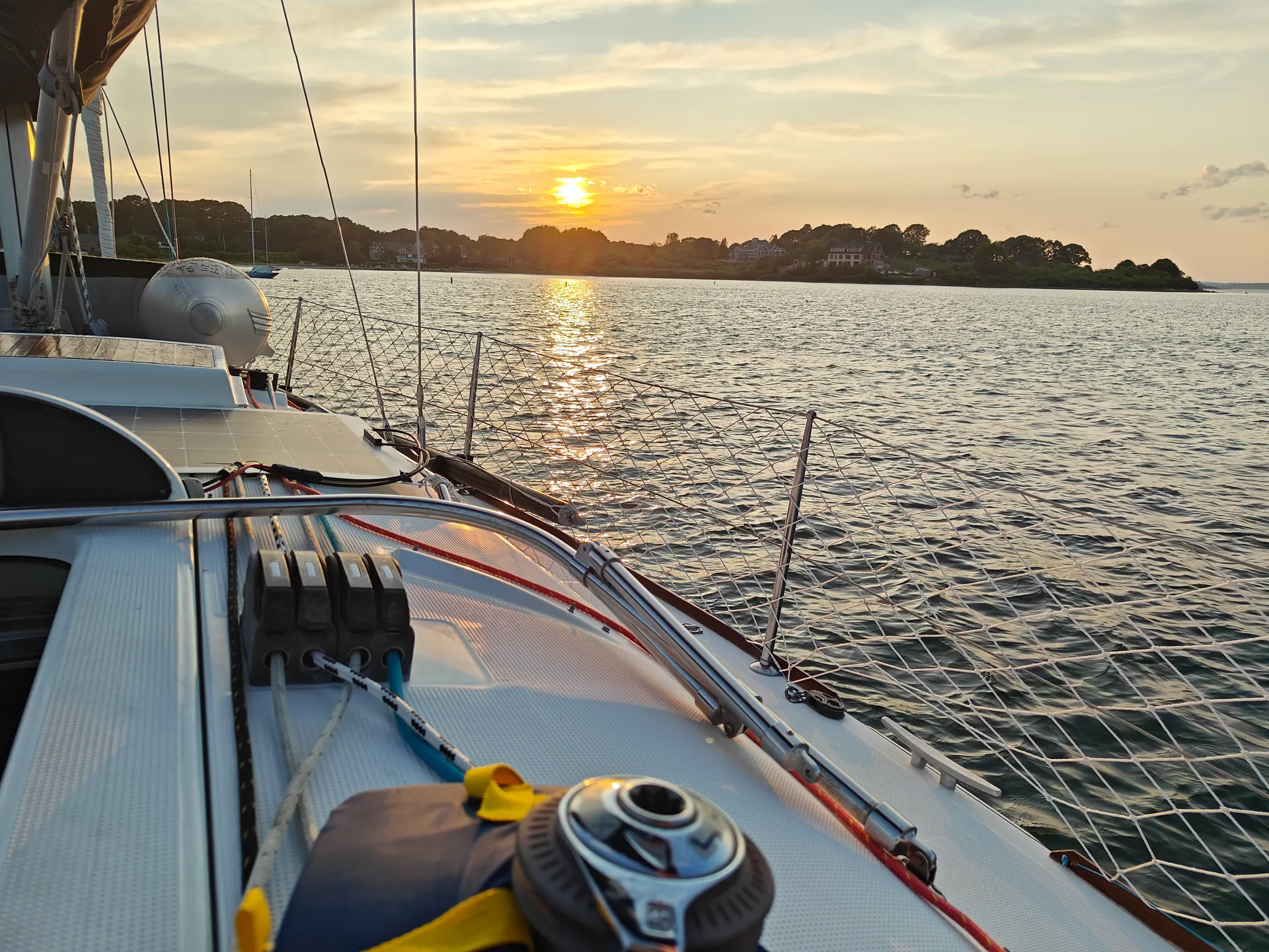 Sailing Charter – Explore the Hamptons from Sag Harbor