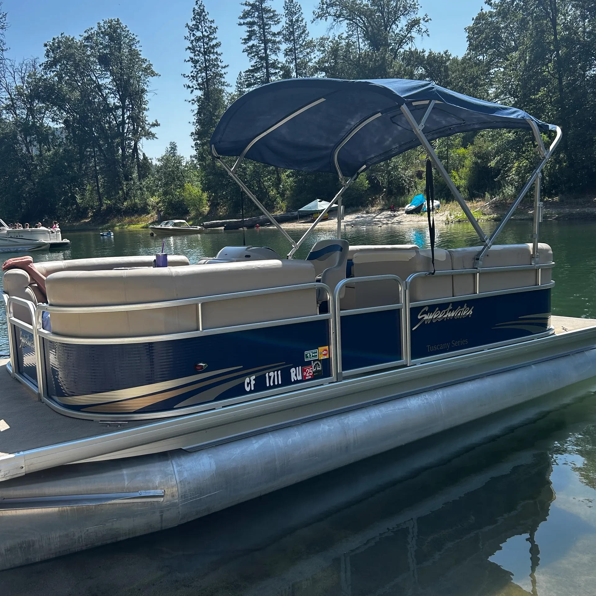 Godfrey Pontoon Boats Sweetwater in Fresno, CA — photo 4