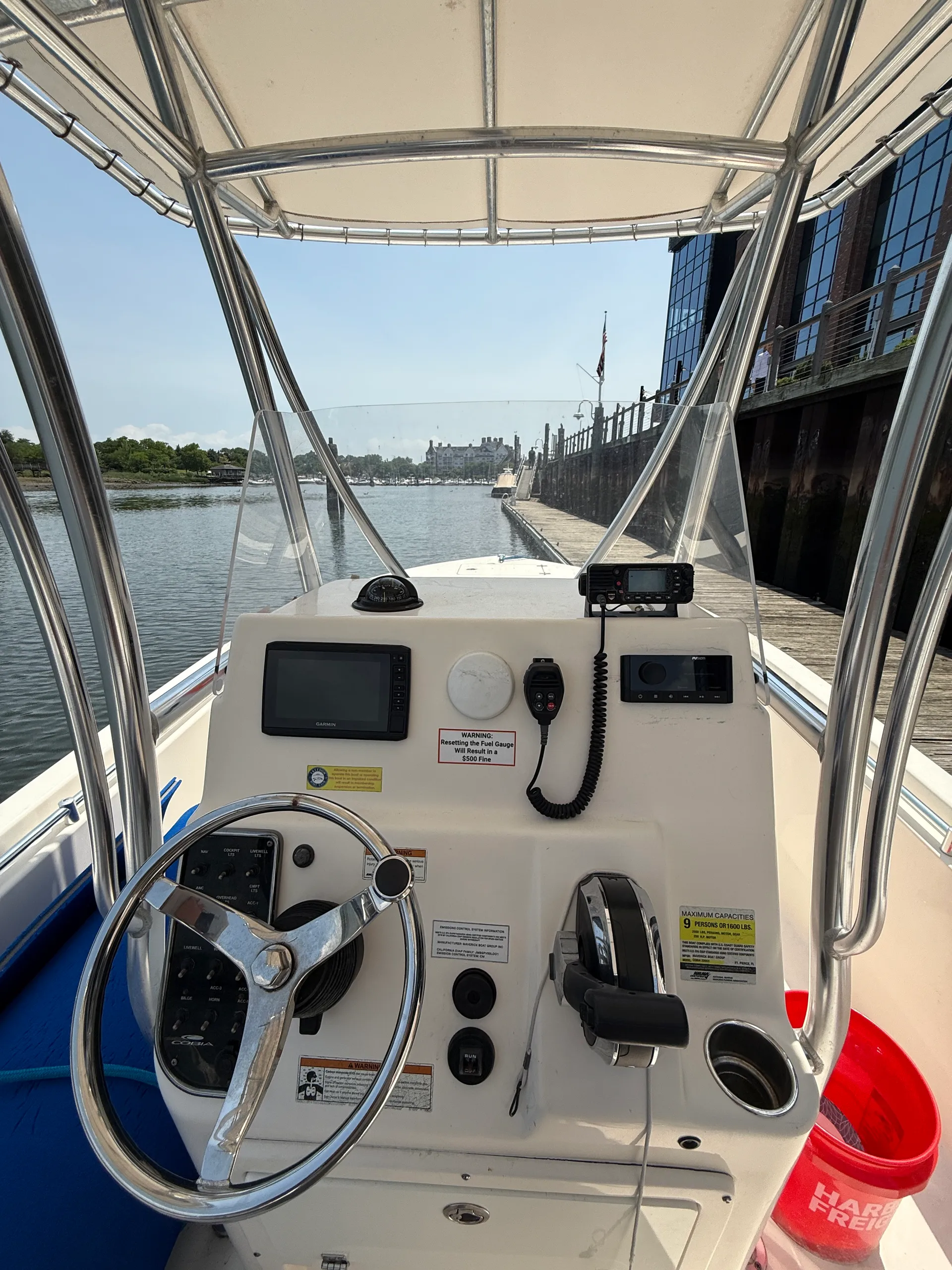 COBIA BOATS 220 CC W/F150XB YAMAHA in Stamford, CT — photo 6