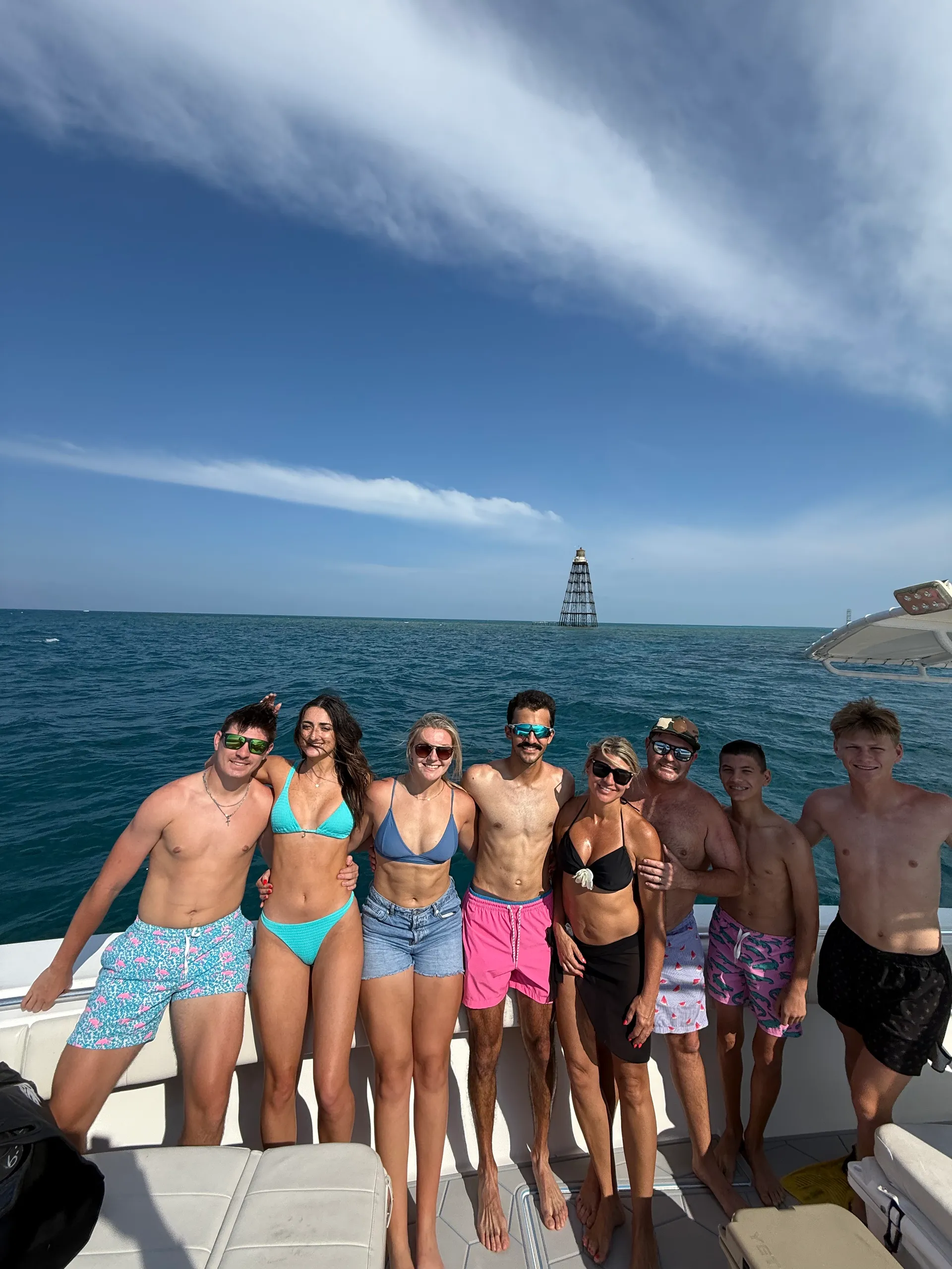 36’ Contender – Triple 350s, Sandbar, Snorkel, Marathon