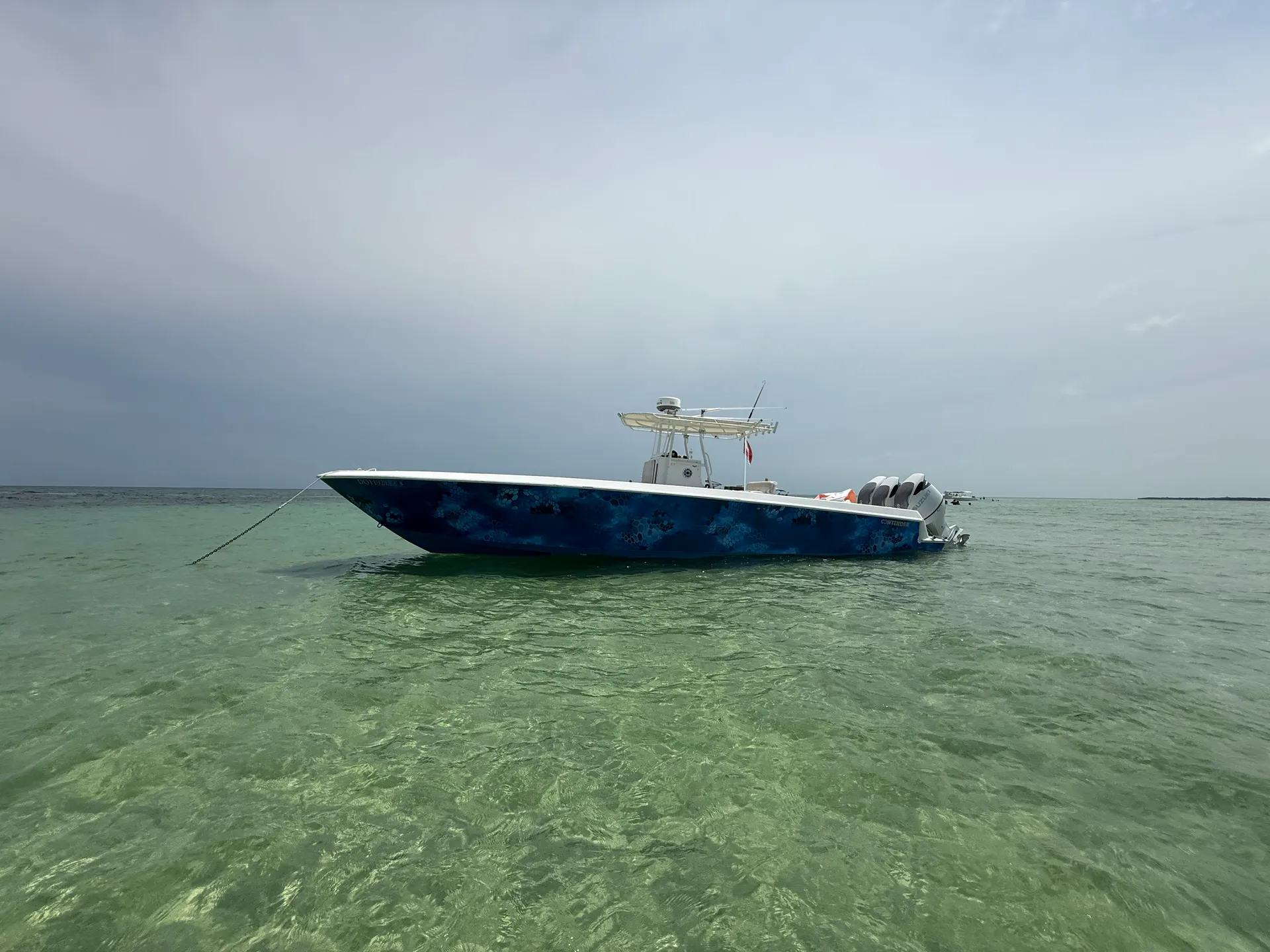 36’ Contender – Triple 350s, Sandbar, Snorkel, Marathon