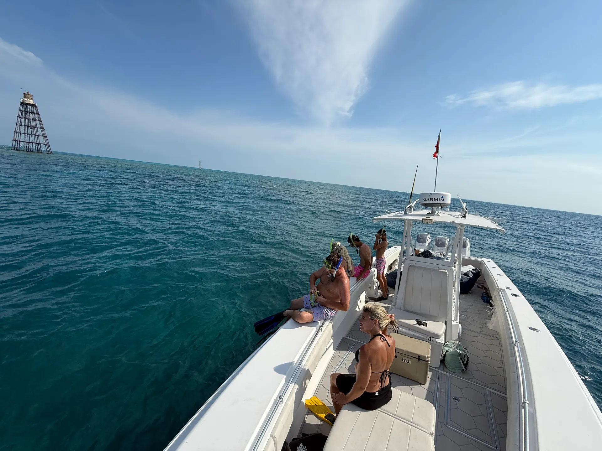 36’ Contender – Triple 350s, Sandbar, Snorkel, Marathon