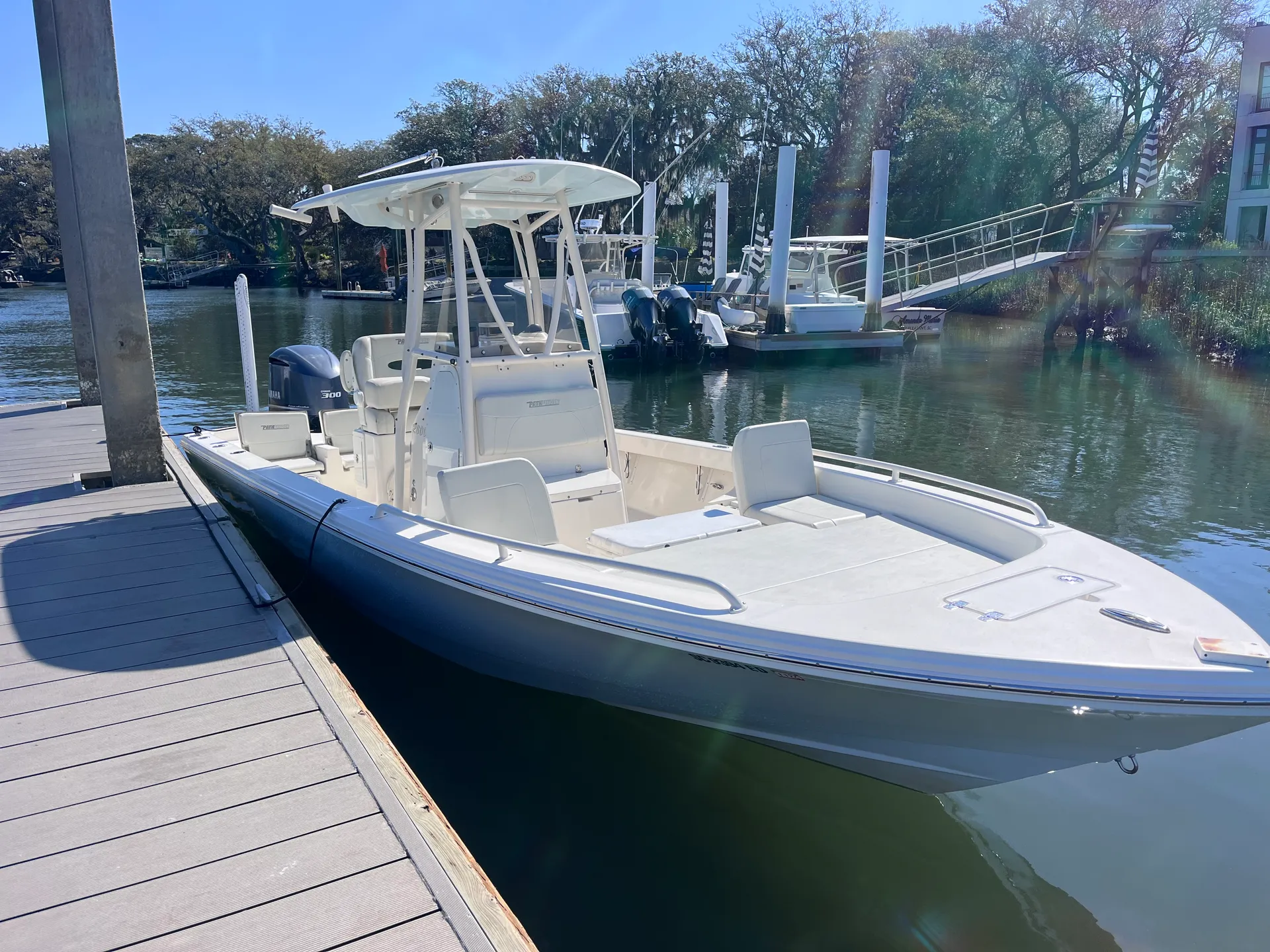 Pathfinder Boats 2600 HPS w/F300XCA Yamaha in Charleston, SC — photo 7