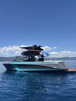 Super Air Nautique 23ft with all watersports equipment & Captain boat photo