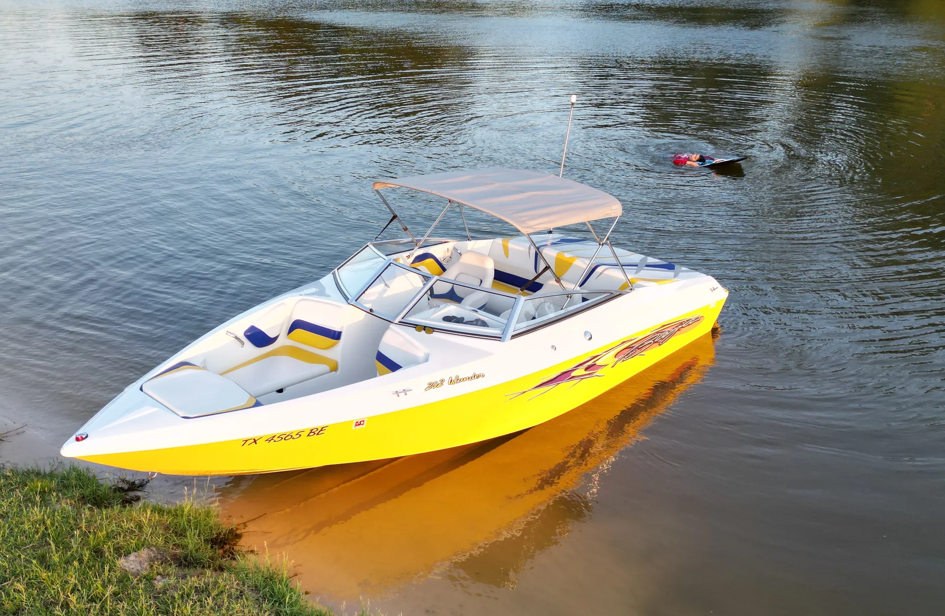 Baja Boats 202 Islander in Willis, TX — photo 5