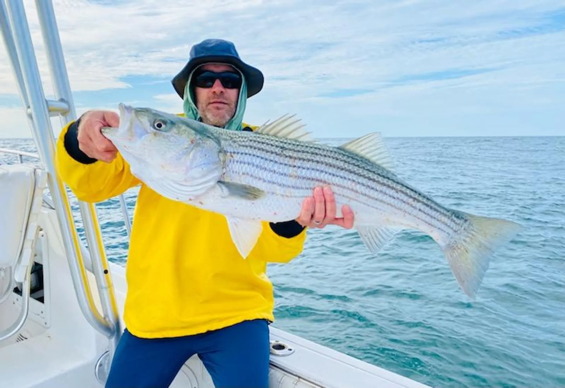 The Perfect All-Purpose Boat for families & friends (6 people MAX)