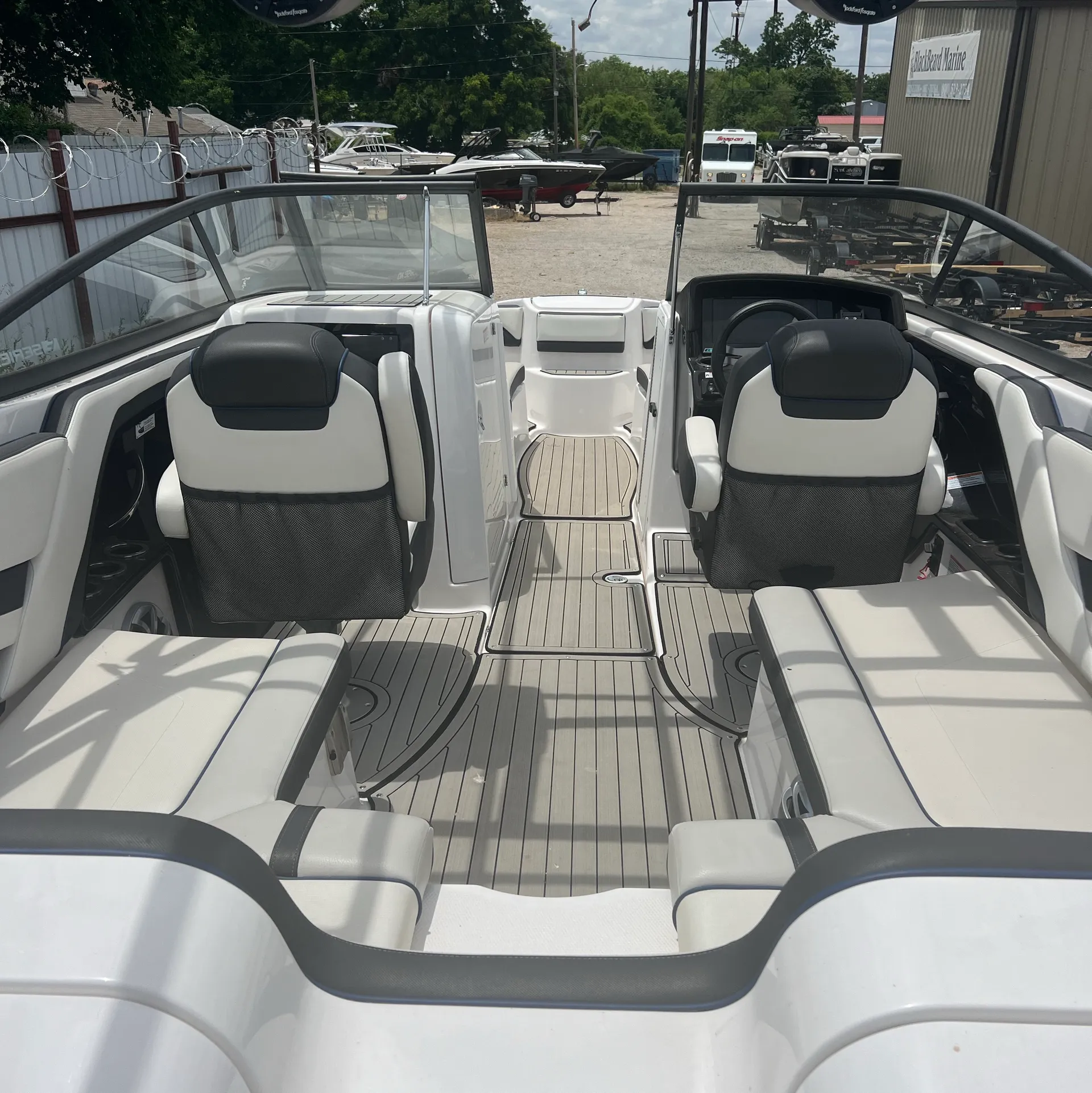 Yamaha 242SE in Norman, OK — photo 6