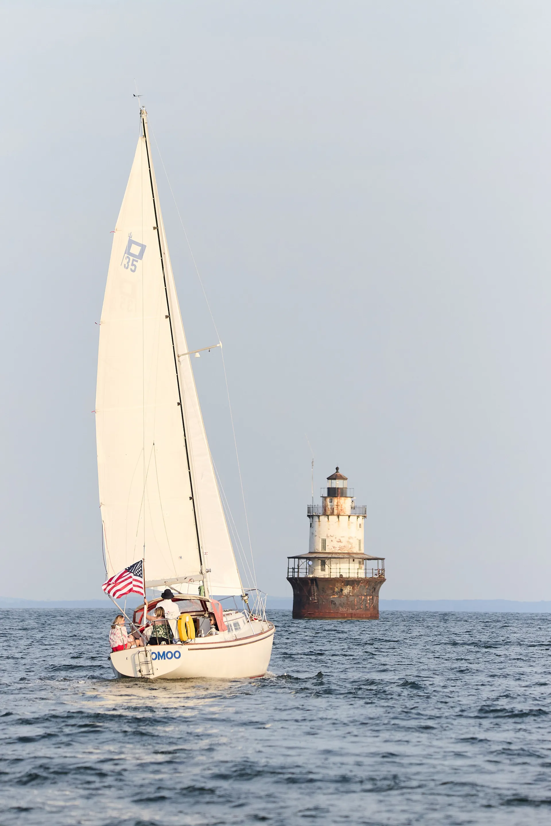 Spend the Day on Buzzards Bay / Pearson 35 Omoo