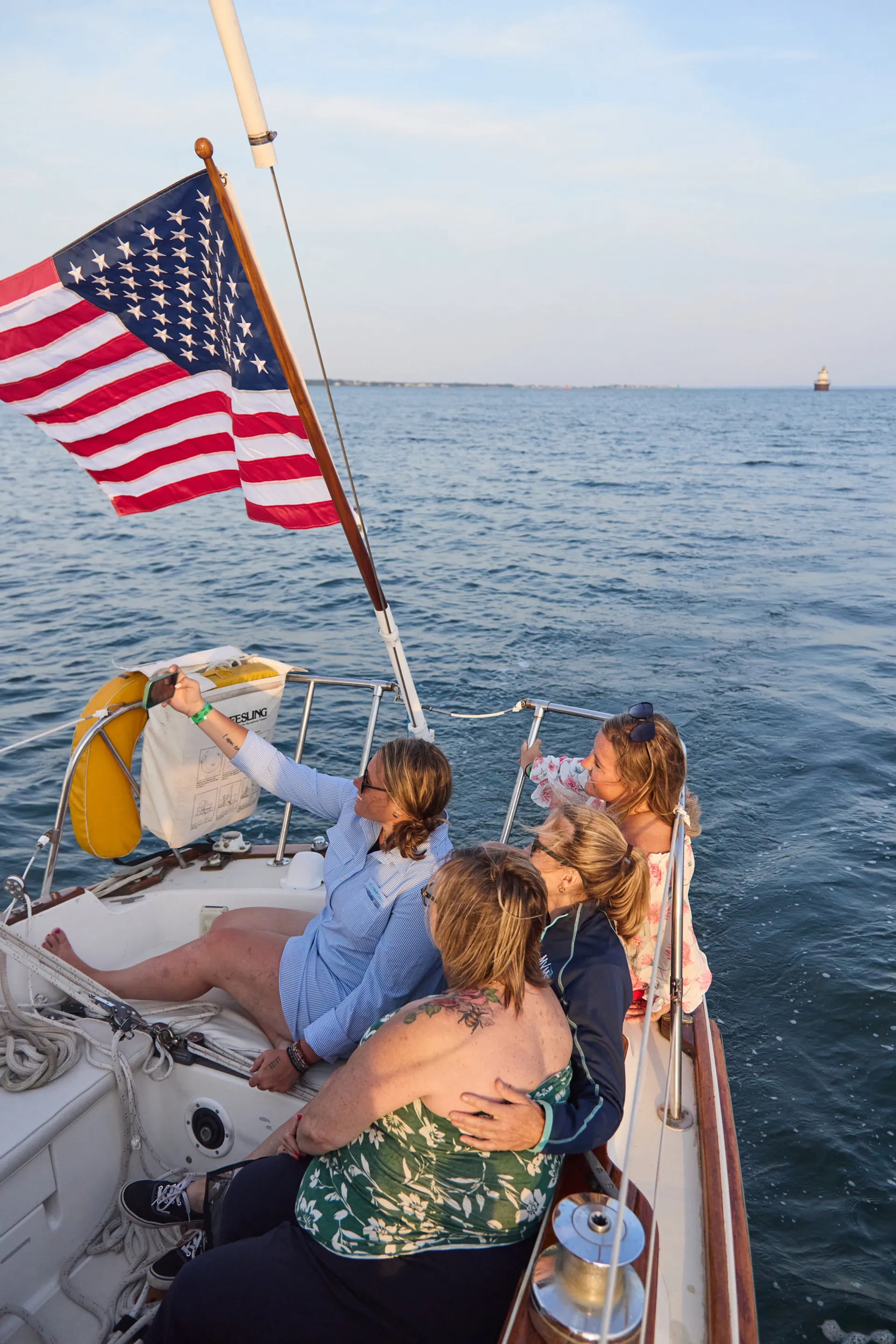 Spend the Day on Buzzards Bay / Pearson 35 Omoo